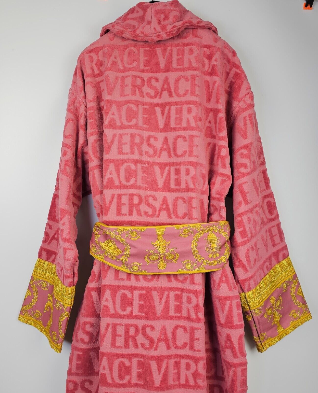 Versace VERSACE Baroque Strawberry Jam Unisex Long Bathrobe Size US XXS / EU 40 - 5 Thumbnail