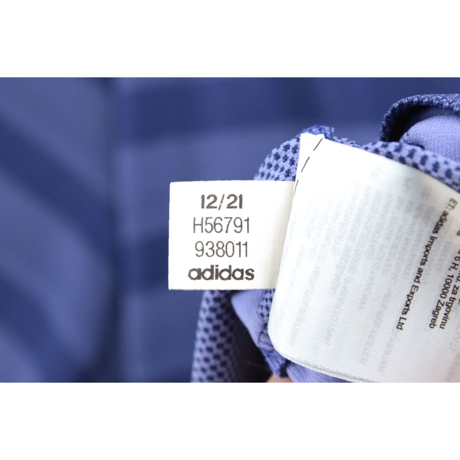 Adidas Adidas Polo Shirt XL Blue Two Color Stripe Golf Short Sleeve H56791 Mens Polo Shirt Size US XL / EU 56 / 4 - 7 Thumbnail