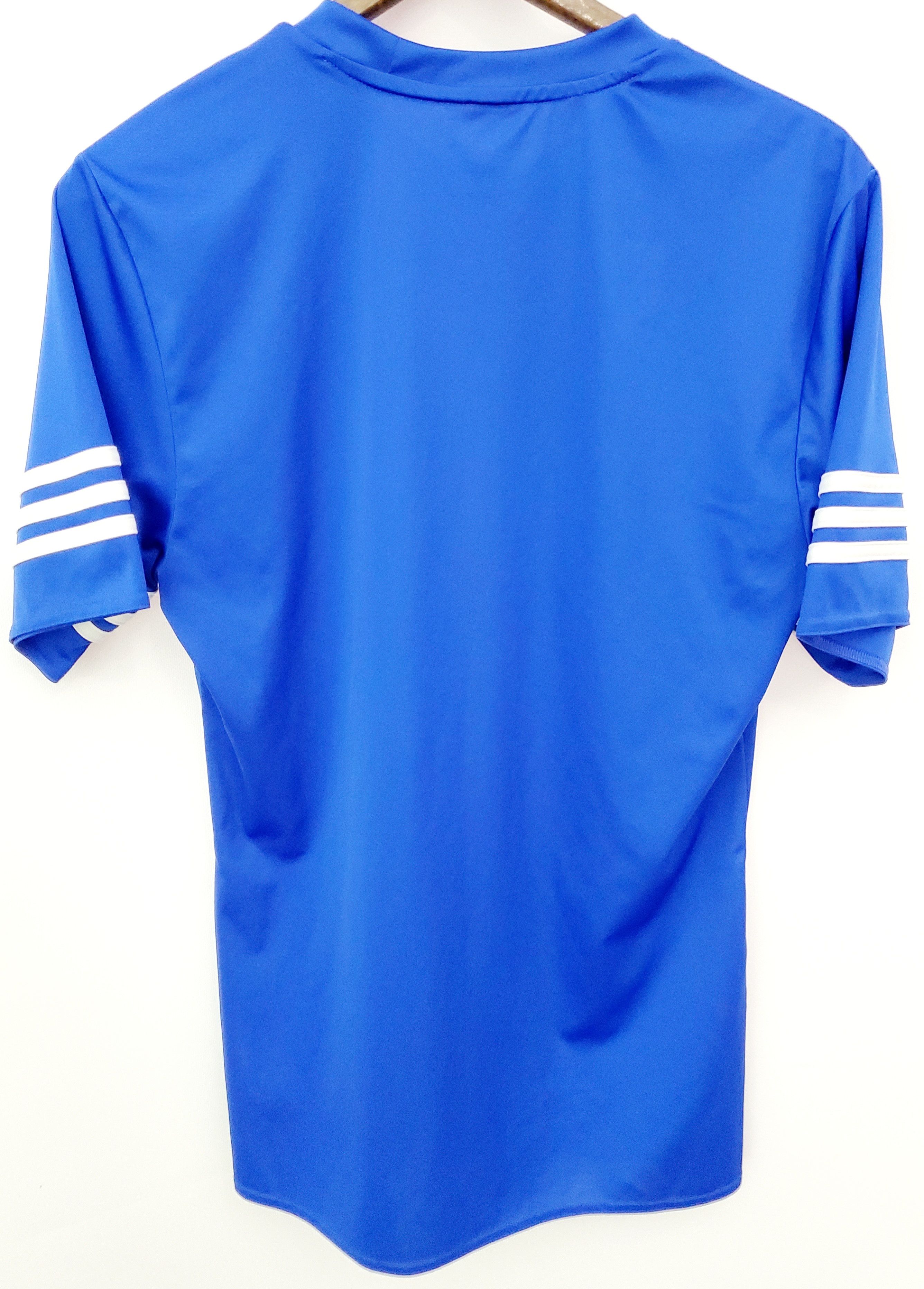 Adidas × Chelsea Soccer Chelsea adidas soccer jersey trening size M Size US M / EU 48-50 / 2 - 4 Thumbnail