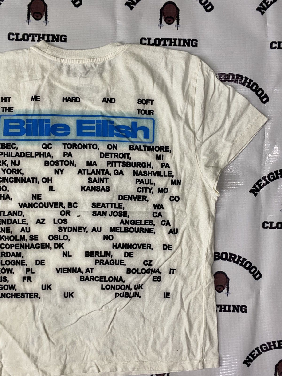 Band Tees BILLIE EILISH TEE. Size US L / EU 52-54 / 3 - 8 Thumbnail