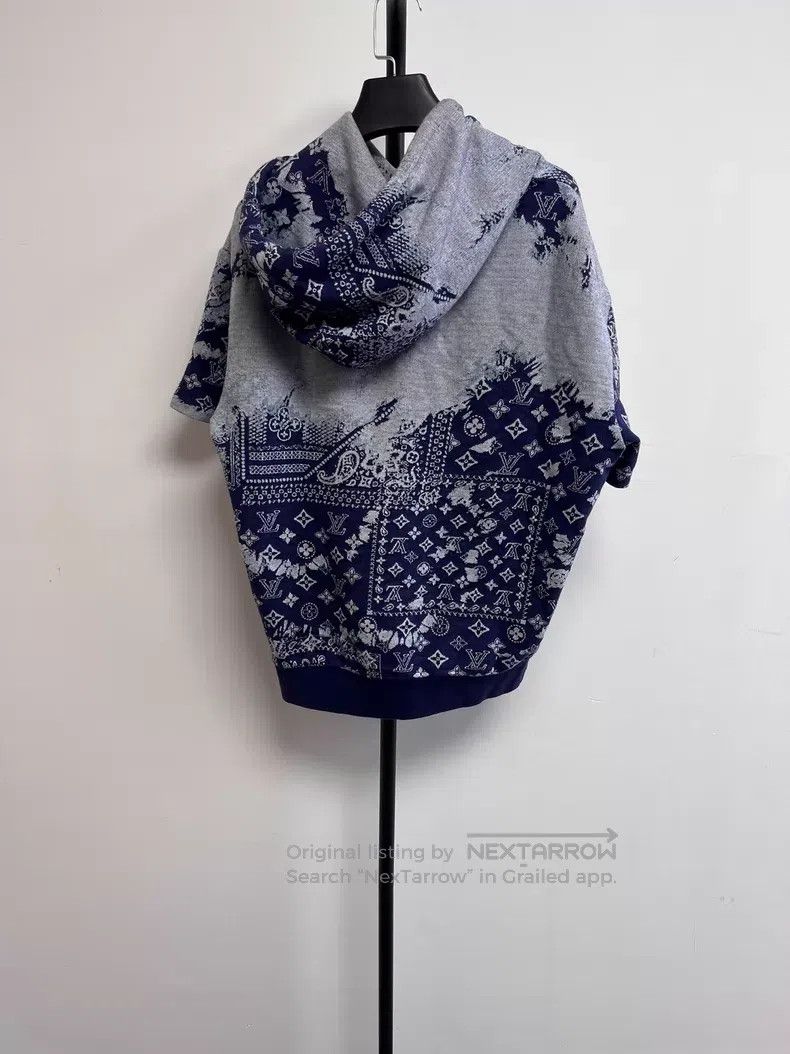 Louis Vuitton Louis Vuitton Graphic print hooded slouchy short sleeves Size US XS / EU 42 / 0 - 2 Thumbnail