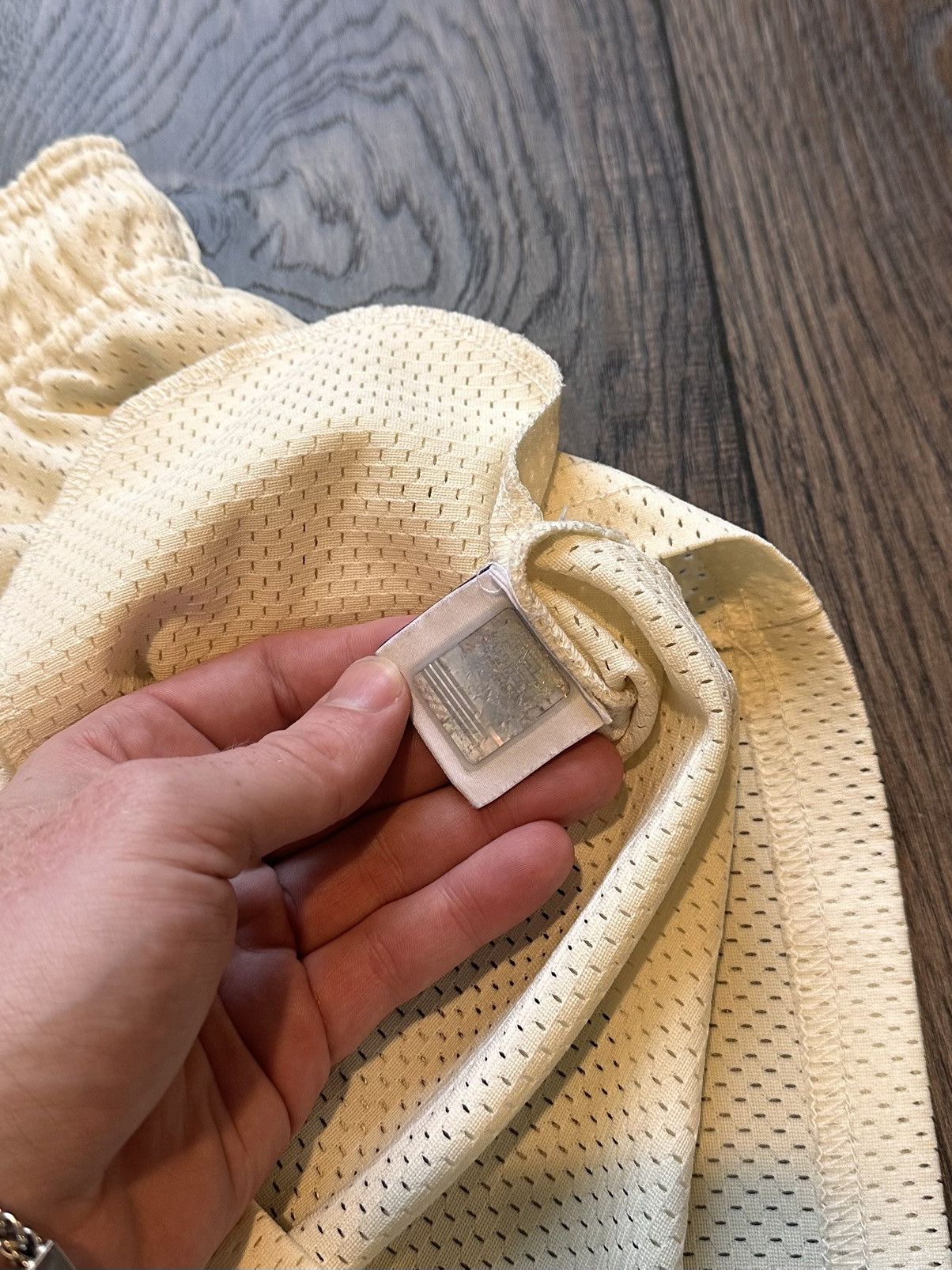 Eric Emanuel Eric Emanuel Basic Short Antique White Yellow Brown Sz Large Size US 34 / EU 50 - 5 Thumbnail