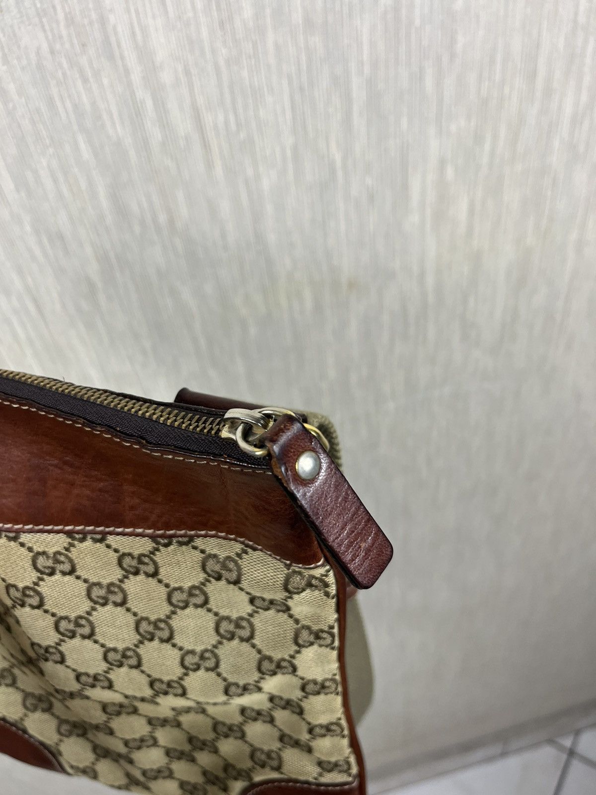 Vintage rare Gucci vintage canvas messenger bag GG monogram leather Size ONE SIZE - 15 Thumbnail