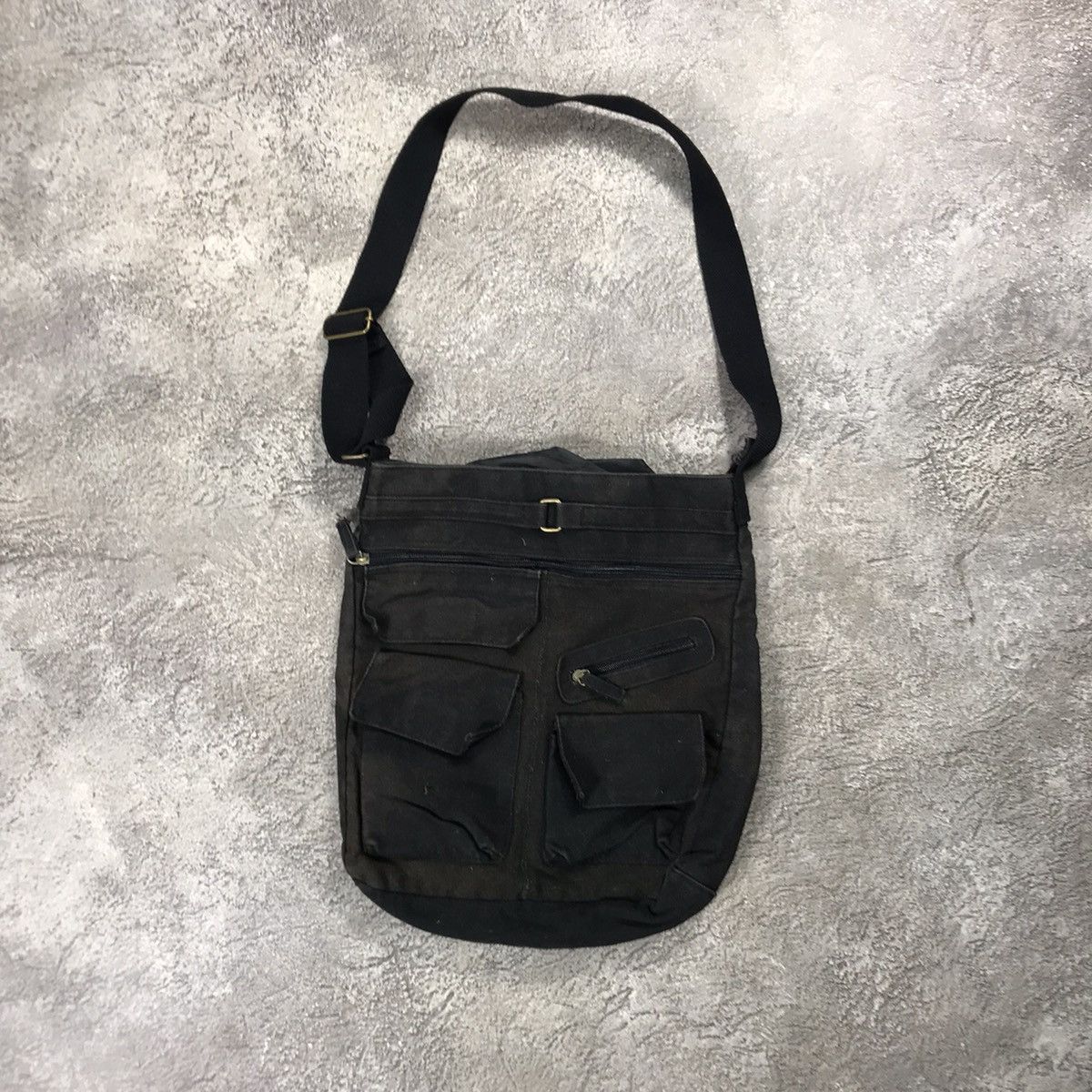Avant Garde x Vintage Crossbody Bag Japan Junya Watanabe Style Y2K in Black, Men's