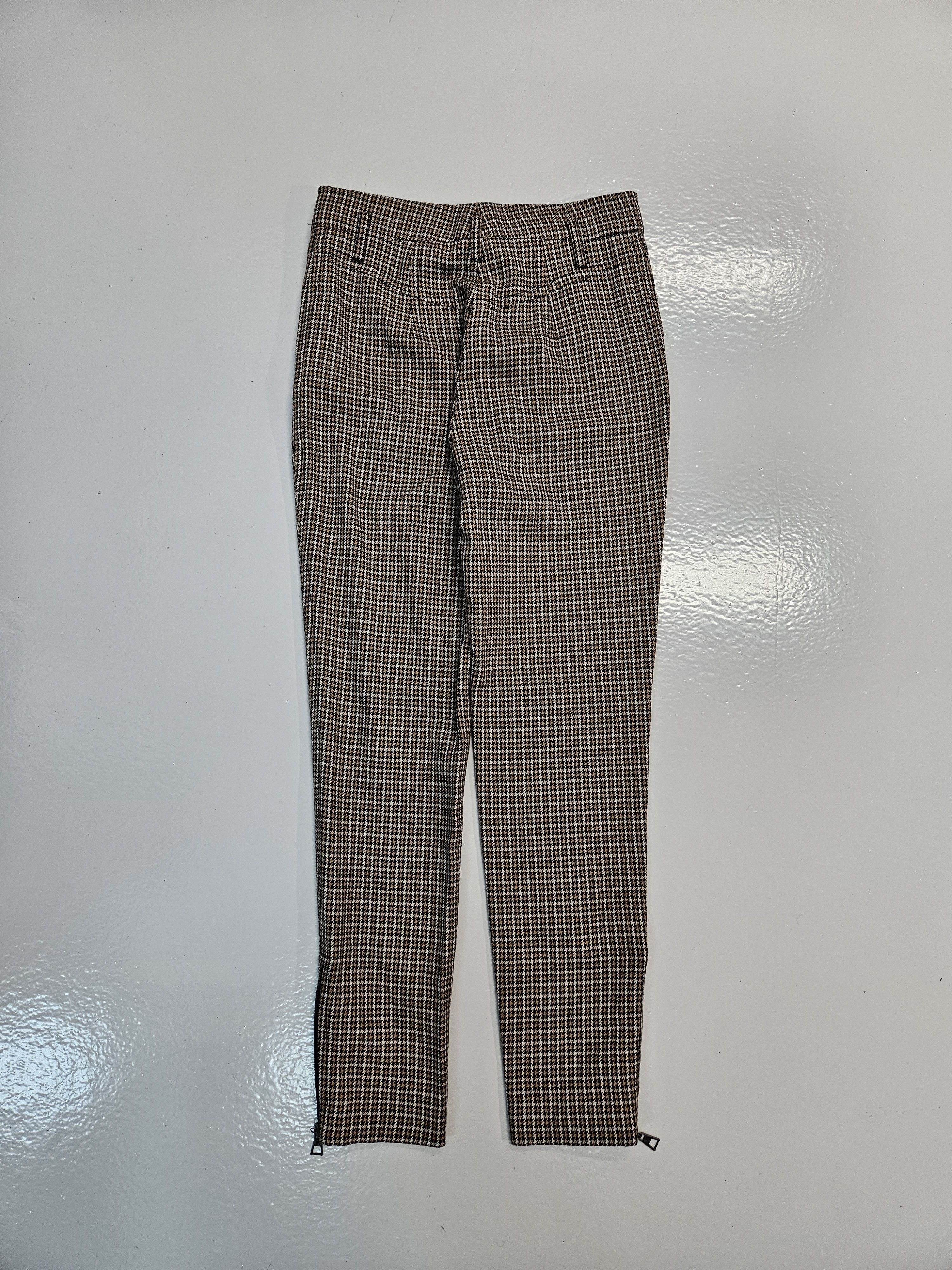 Louis Vuitton Louis Vuitton tapered herringbone wool pants Size 27" / US 4 / IT 40 - 2 Thumbnail