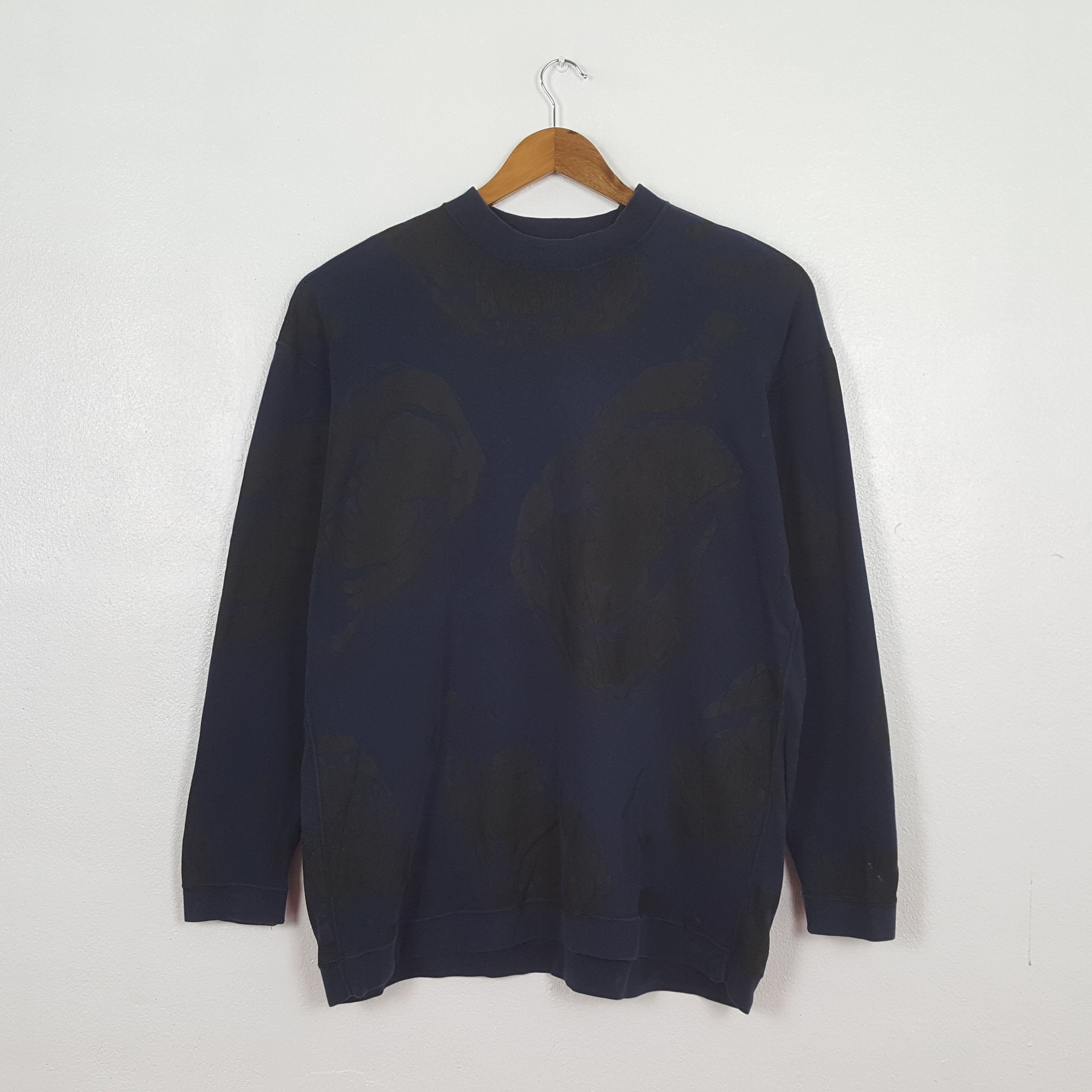 Issey Miyake Vintage Issey Miyake Japanese Designer Sweatshirt C320N15 Size US L / EU 52-54 / 3 - 1 Thumbnail