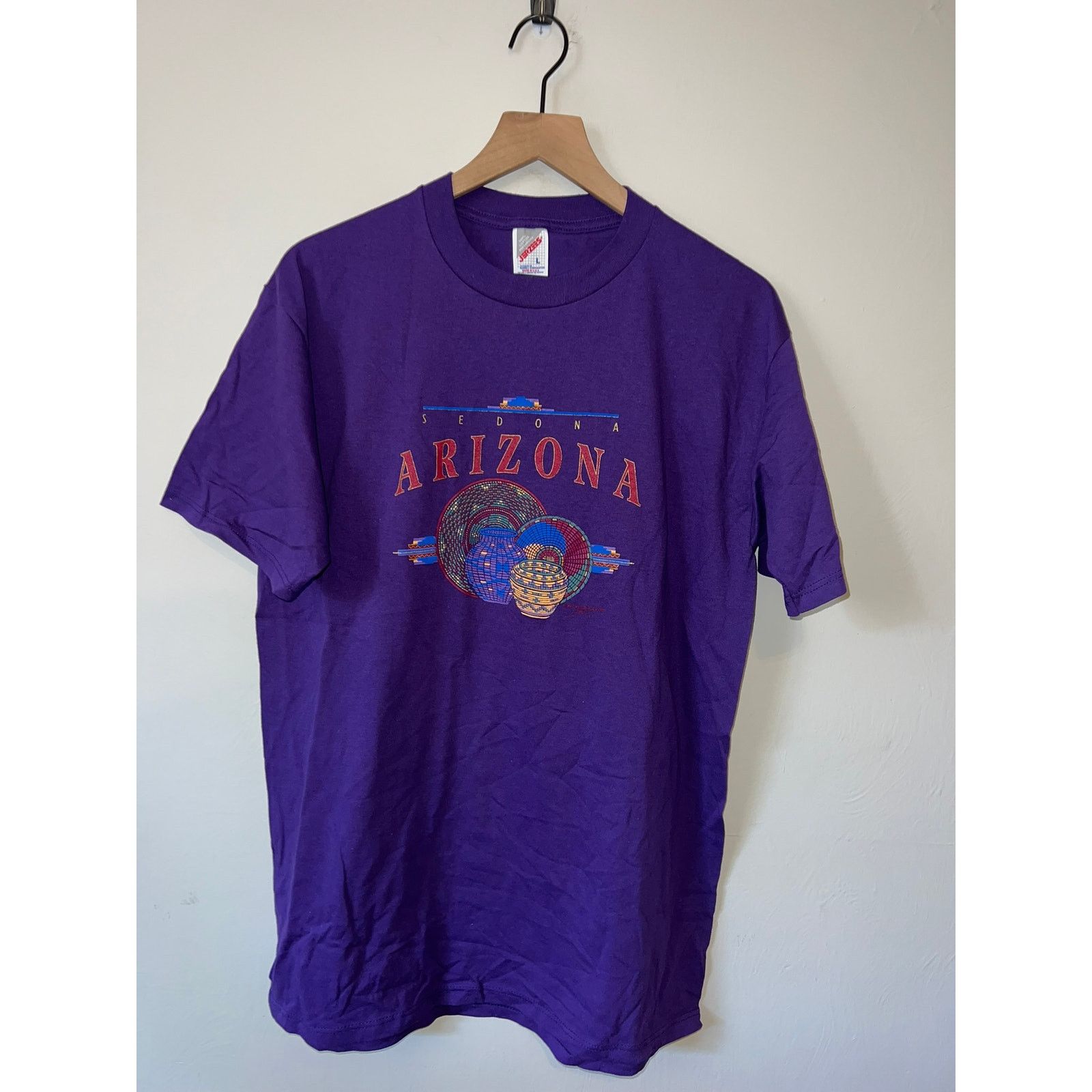 Jerzees Vintage Sedona Native American Shirt Arizona Tee VTG 90s L Size US L / EU 52-54 / 3 - 1 Thumbnail
