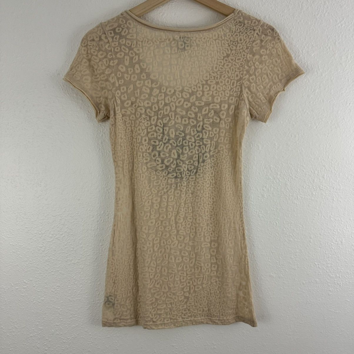 Other COWGIRL UP Vintage Y2K Beige Cheetah Semi Sheer Graphic Tee Size L / US 10 / IT 46 - 9 Thumbnail