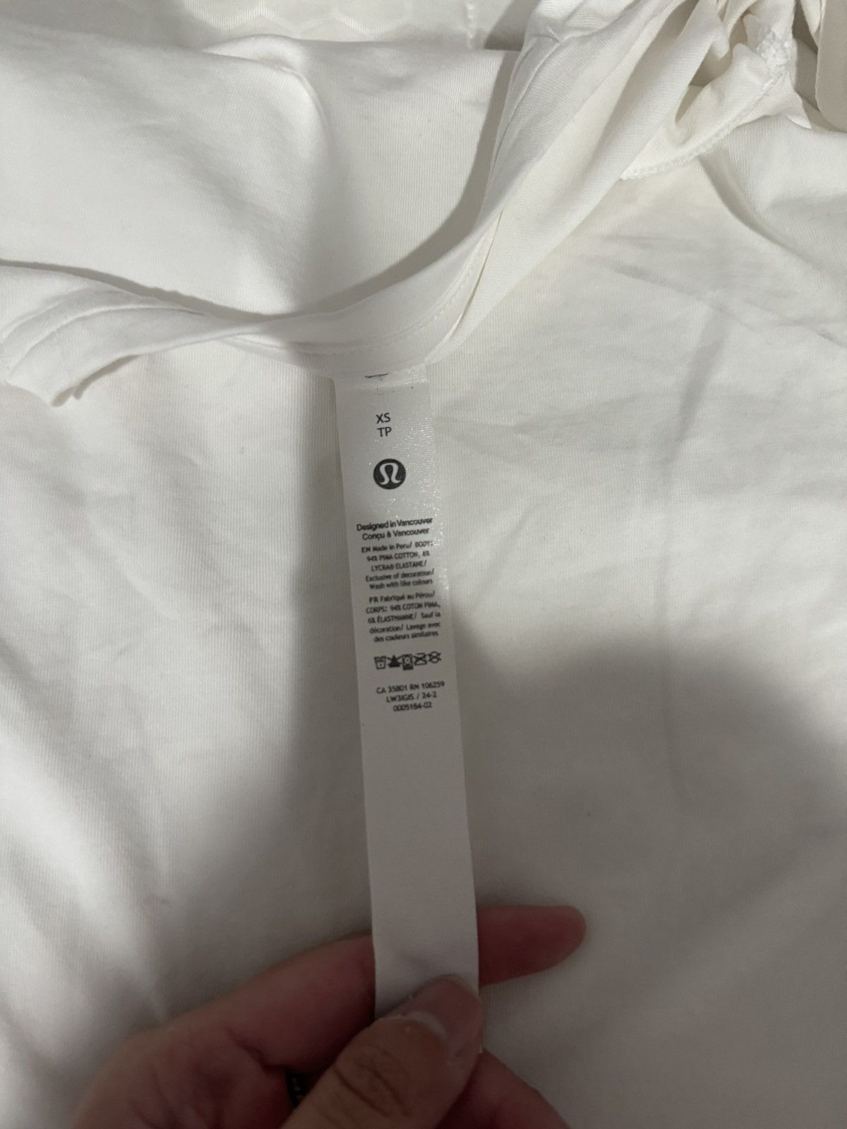 Lululemon NEW Lululemon Cotton Shoulder Twist Tshirt White Size XS / US 0-2 / IT 36-38 - 3 Thumbnail