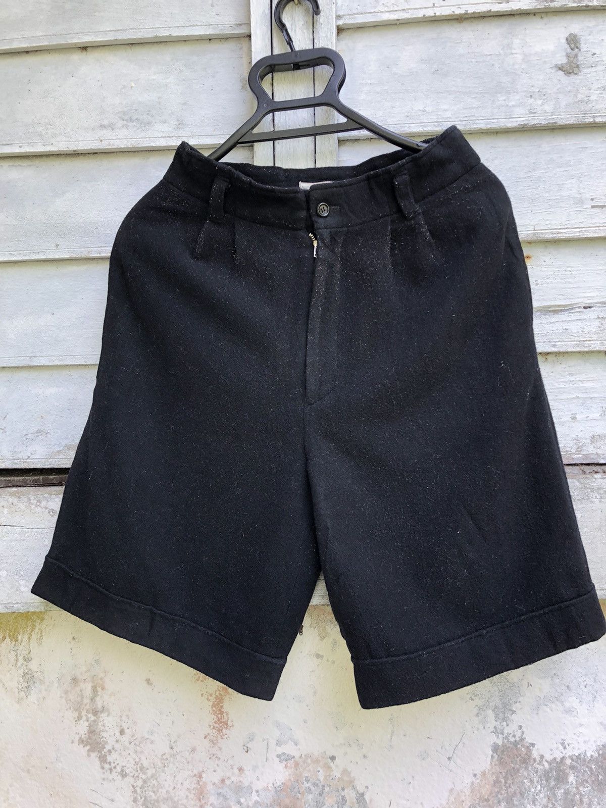 If Six Was Nine × Japanese Brand Woman Sissy Boy Wool Short Size 28" / US 6 / IT 42 - 1 Thumbnail