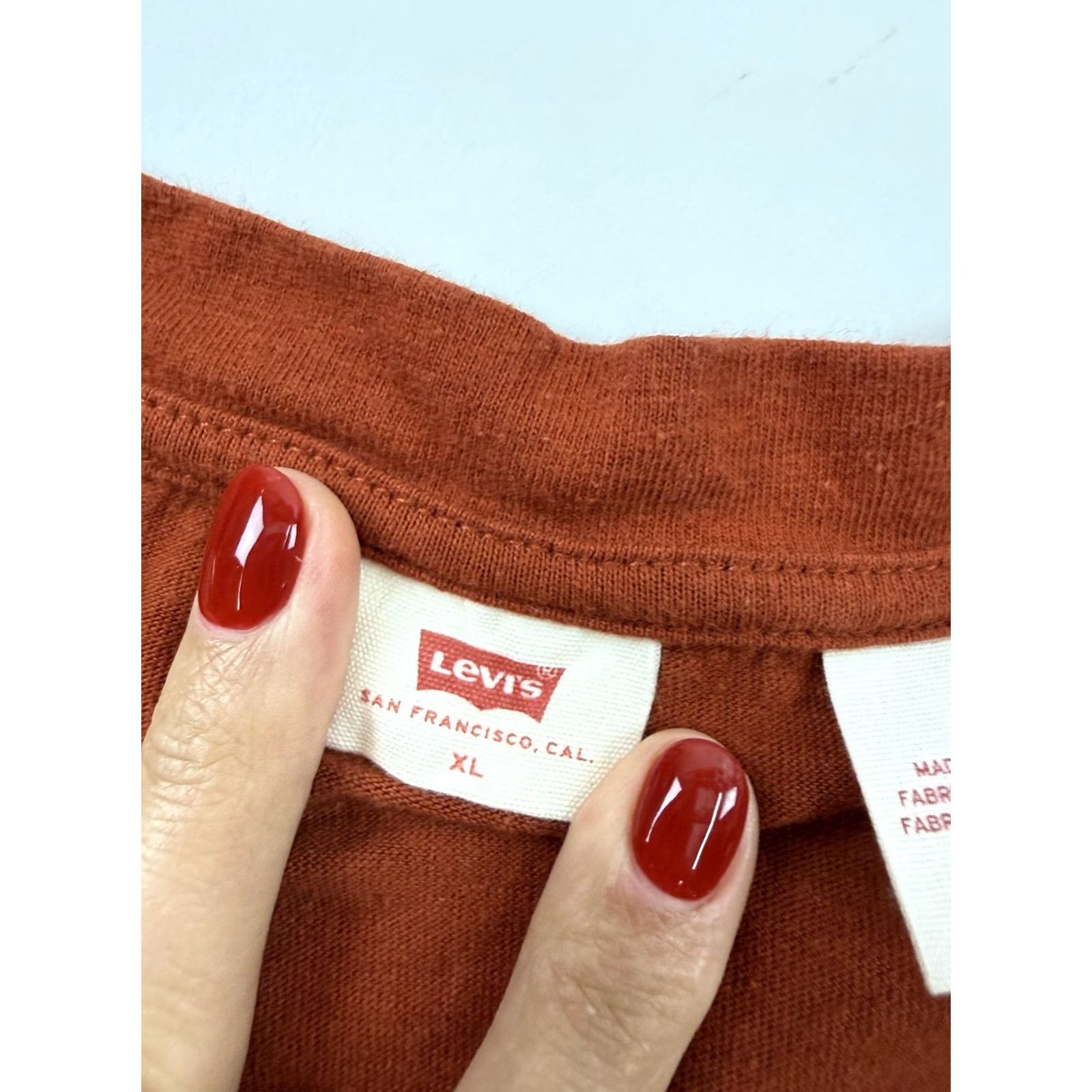 Levi's VINTAGE? No. Size XL / US 12-14 / IT 48-50 - 3 Thumbnail