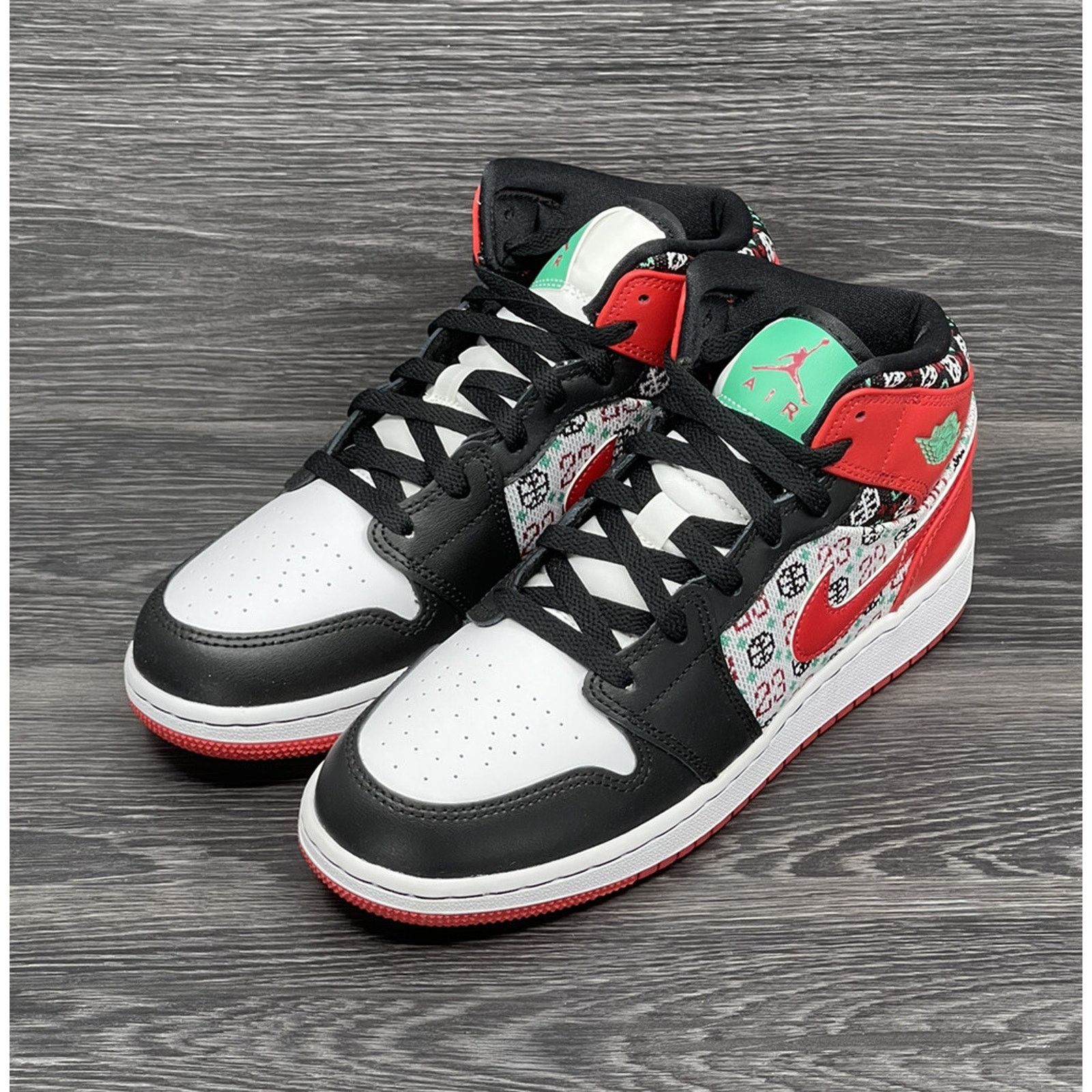 Jordan Brand GS Air Jordan 1 Mid SE "Ugly Sweater", 5.5Y [new] DM1208-150 Size US 5.5 / EU 38 - 2 Thumbnail