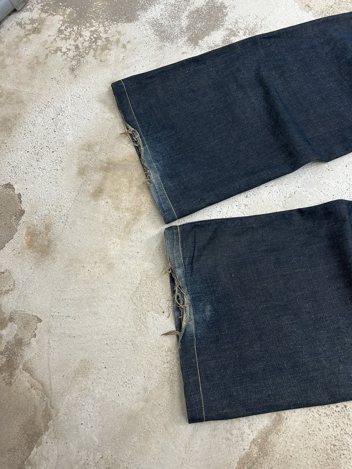 Le Grande Bleu (L.G.B.) Vintage Baggy Jeans Bonaventure Brand Mud Washed Size US 31 - 13 Thumbnail