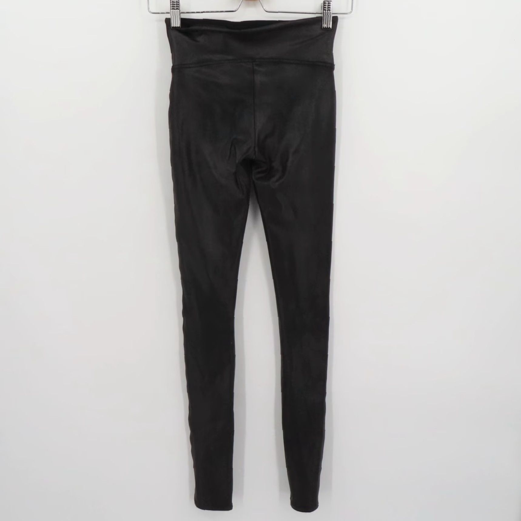 Spanx Spanx Women Small Solid Black Spanxshape Faux Leather Leggings Pants Style 2437T Size 28" / US 6 / IT 42 - 5 Thumbnail
