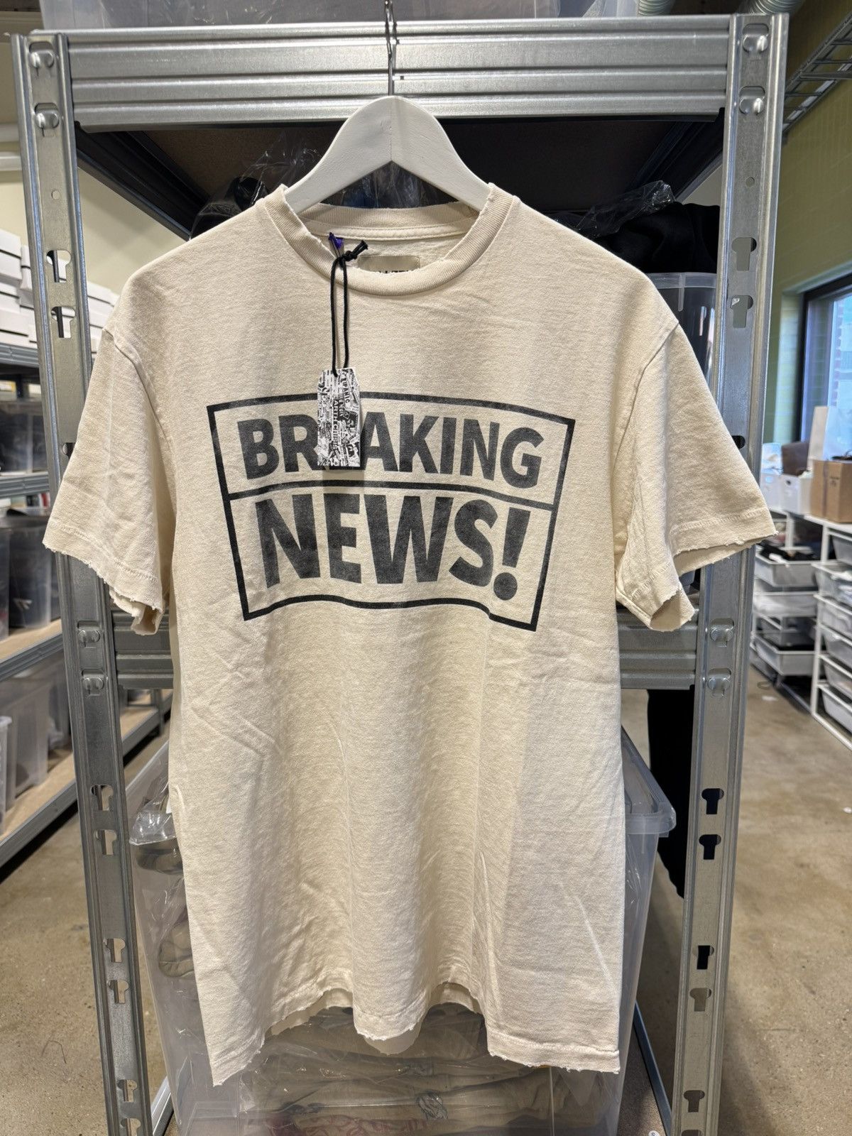 Gallery Dept. Gallery Dept Breaking News T-Shirt NEW Size US XL / EU 56 / 4 - 2 Thumbnail