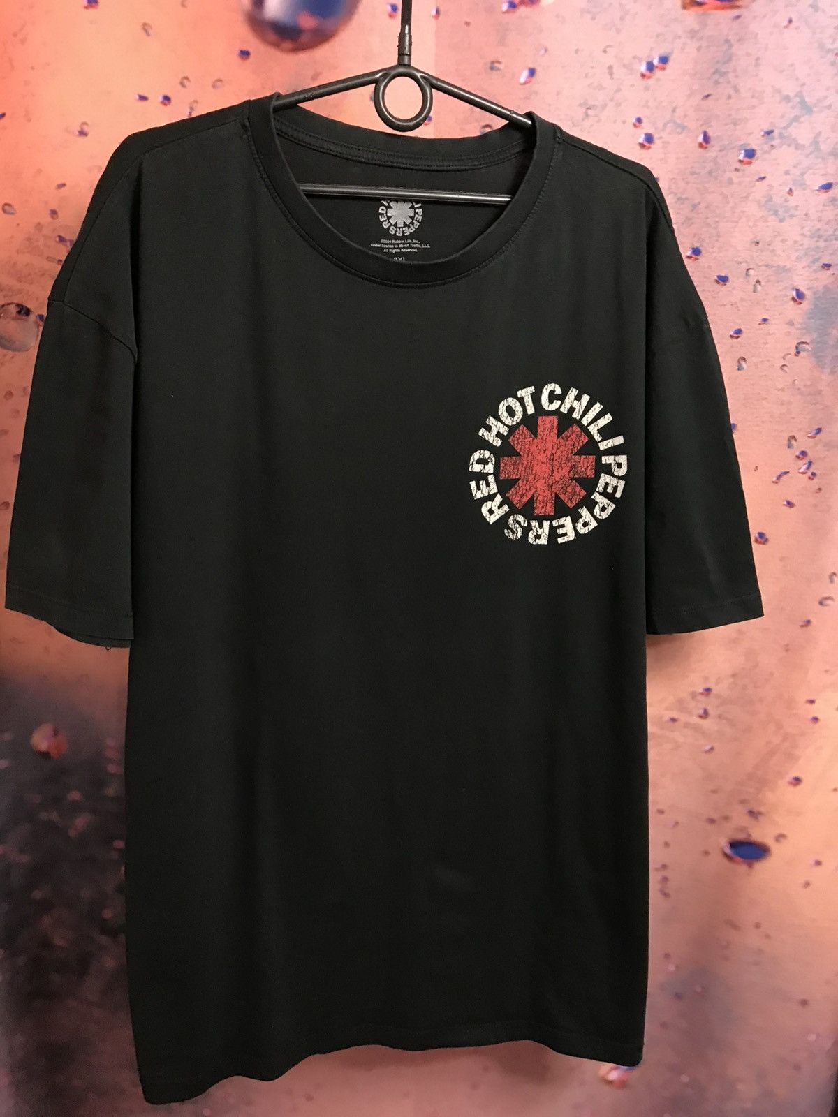Band Tees × Vintage Vintage Red Hot Chili peppers band rock tee Size US XXL / EU 58 / 5 - 2 Thumbnail