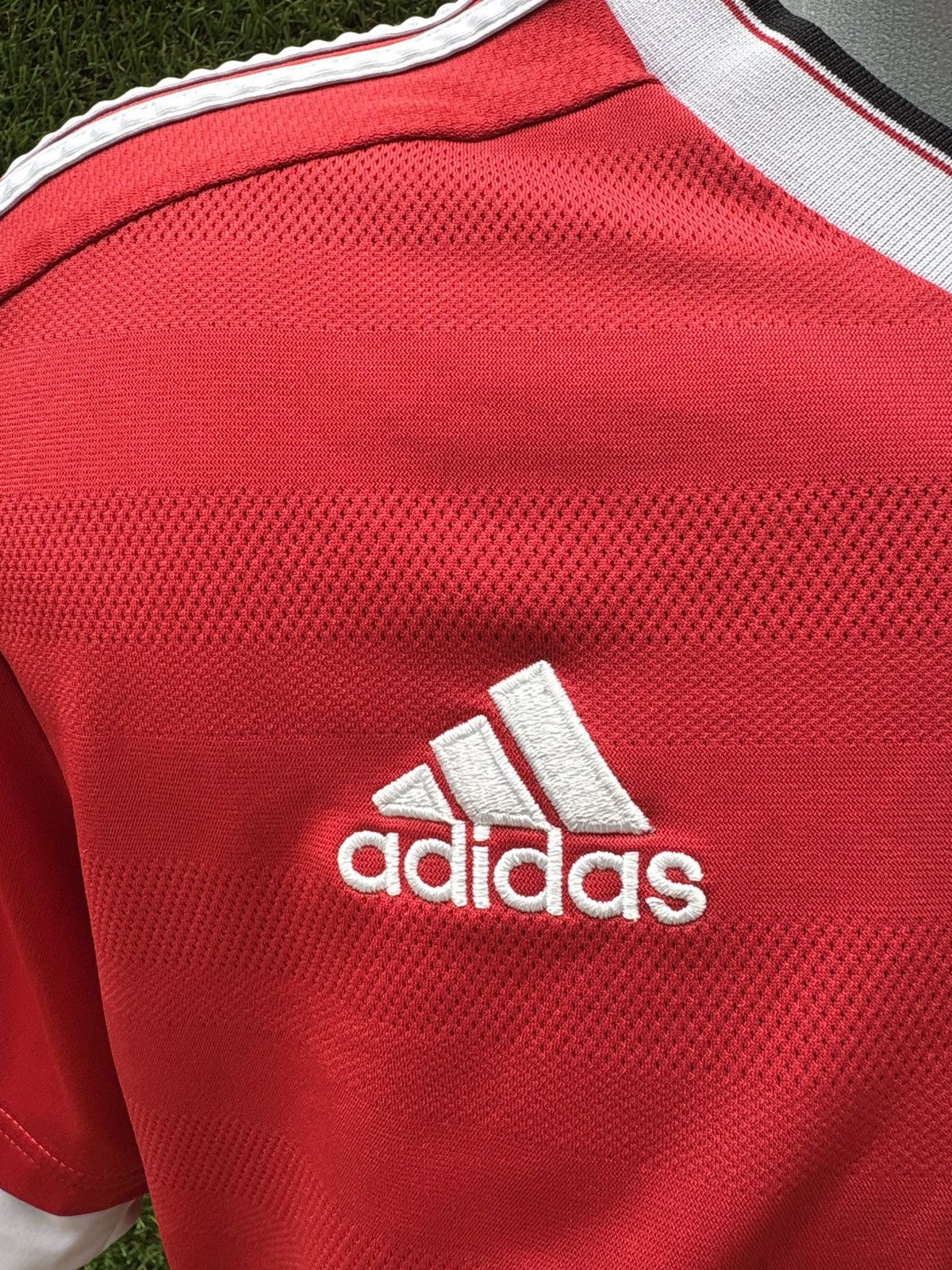 Adidas Rooney jersey manchester united Size US M / EU 48-50 / 2 - 7 Thumbnail