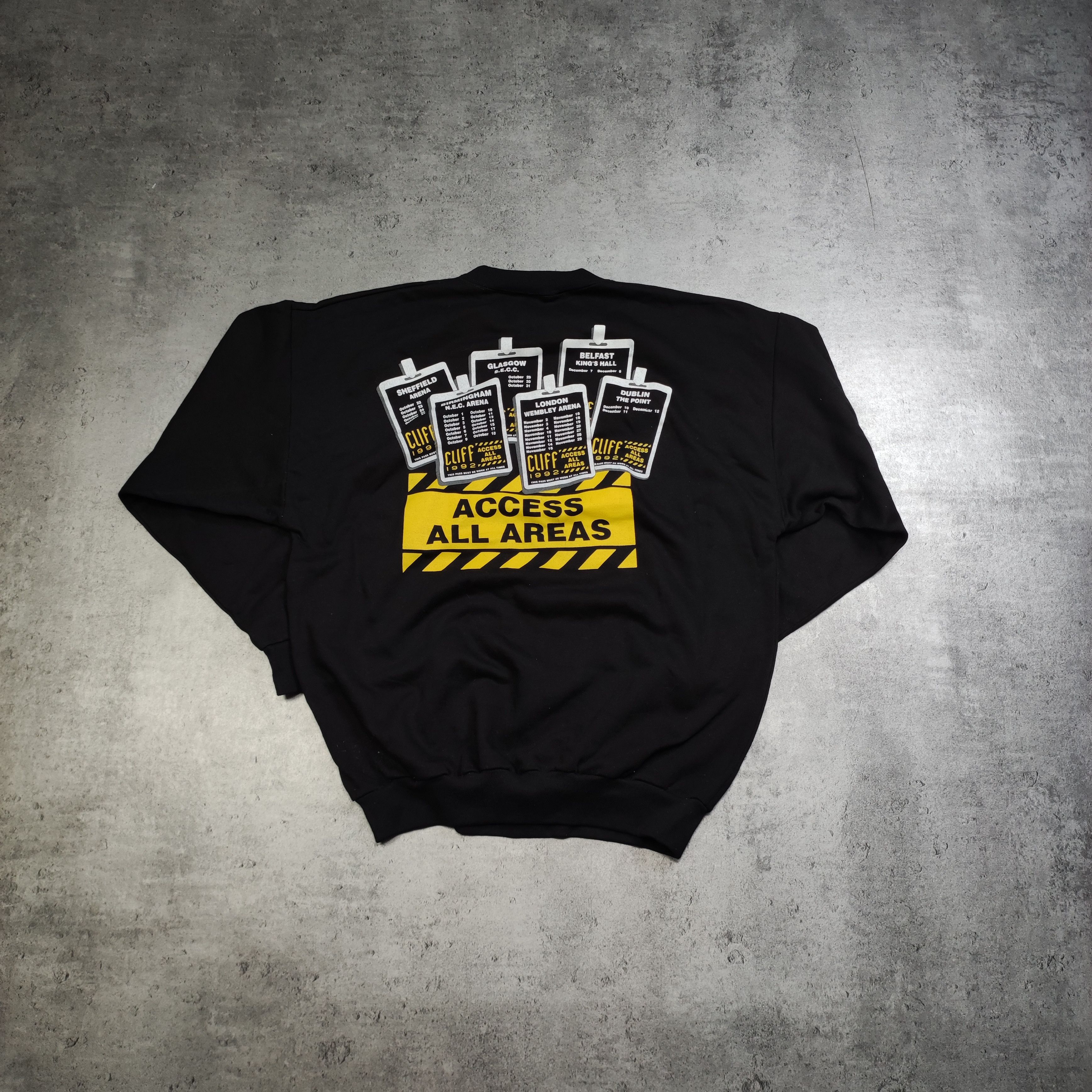 Band Tees × Vintage RARE Cliff Richards 1992 European Tour Merch Crewneck Size US XL / EU 56 / 4 - 2 Thumbnail