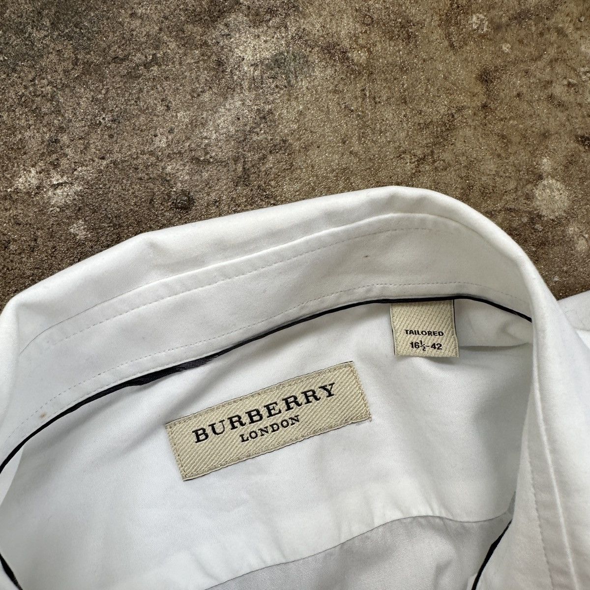 Burberry Burberry White Button Ups Shirt Size US L / EU 52-54 / 3 - 2 Thumbnail