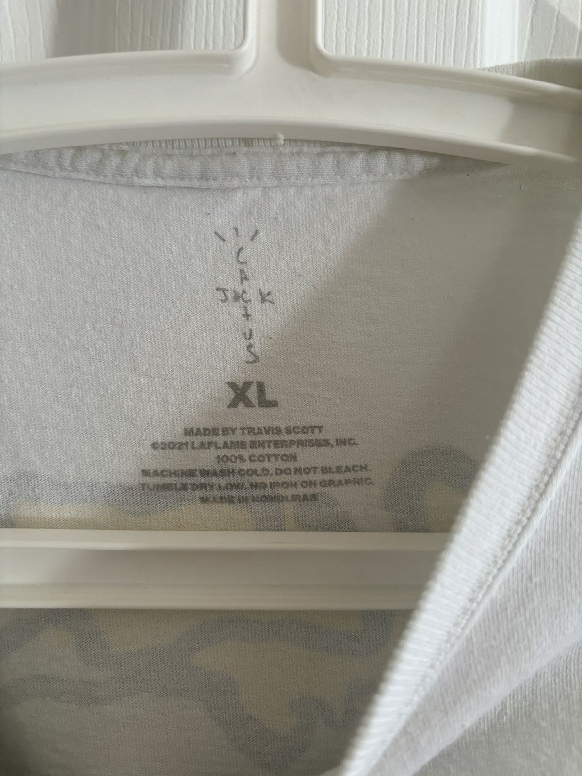 Fragment Design × Kaws × Travis Scott Kaws travis scott fragment collab tshjrt Size US XL / EU 56 / 4 - 4 Thumbnail