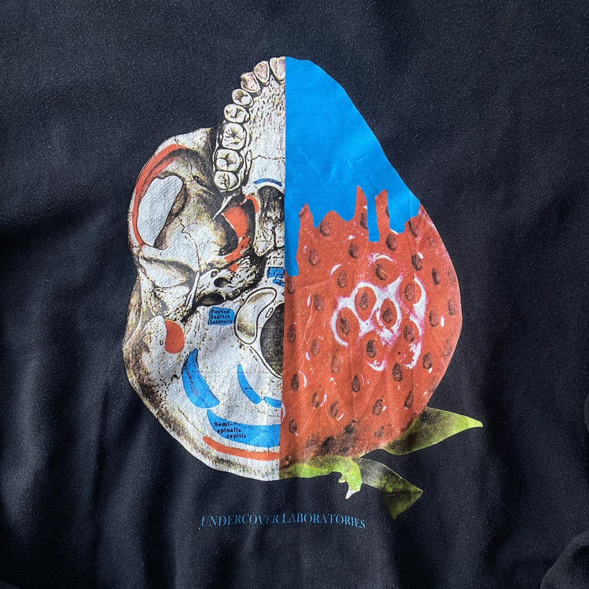 Jun Takahashi 🚨CYBER WEEK 🚨 UNDERCOVER SKULL STRAWBERRY AW17 Size US L / EU 52-54 / 3 - 4 Thumbnail