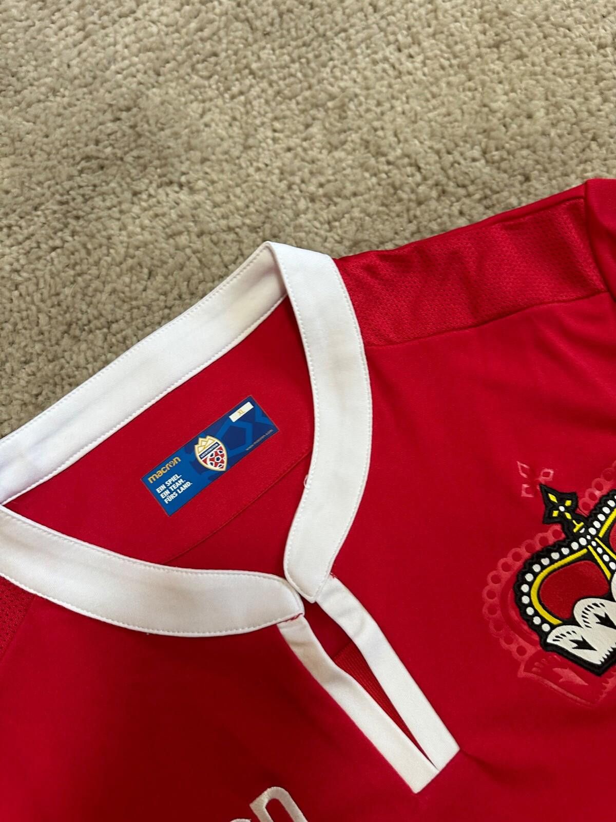 Macron Macron Liechtenstein 2018/19 Football Shirt Soccer Jersey Size US XL / EU 56 / 4 - 5 Thumbnail