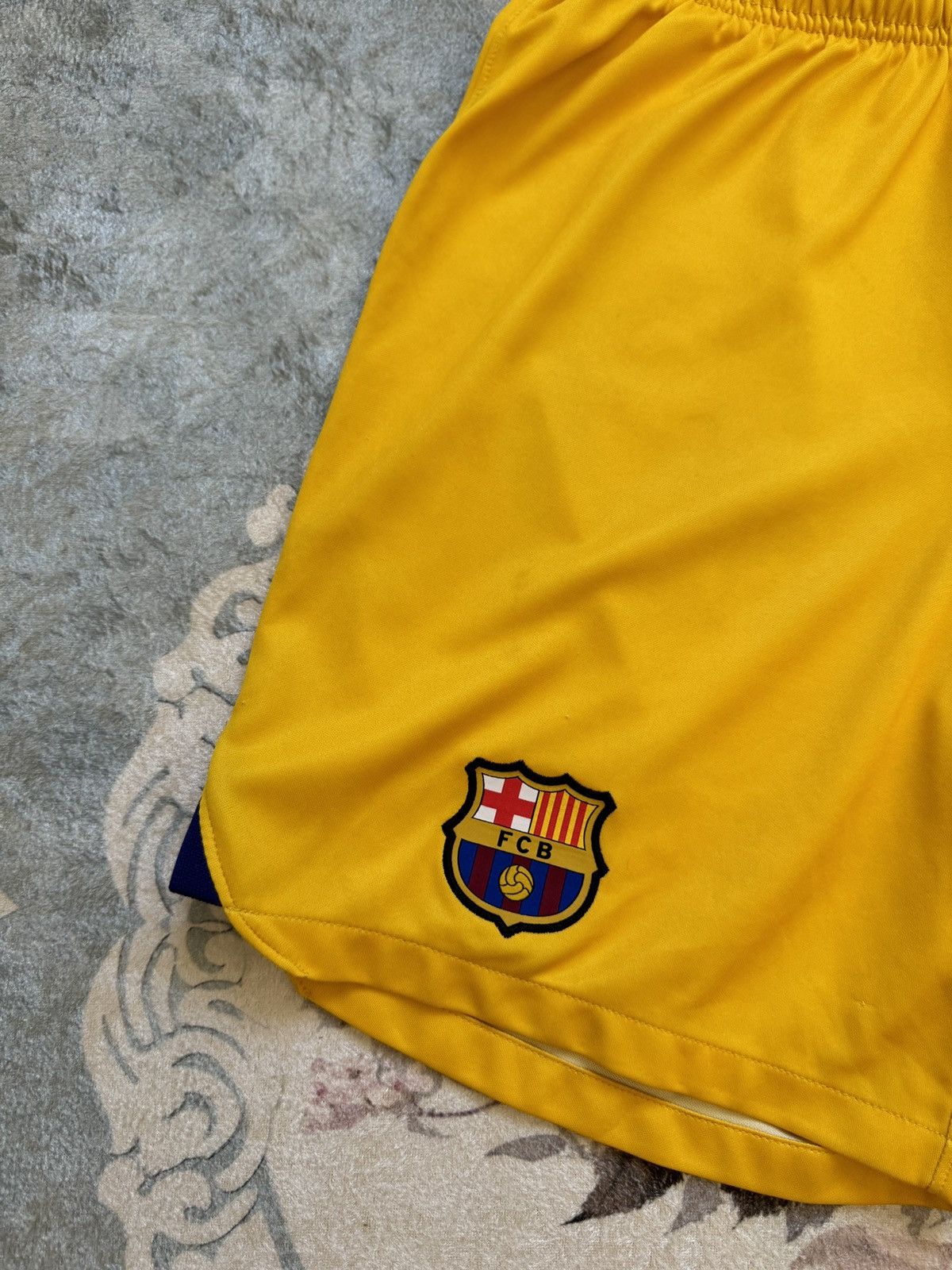 Nike Nike Barcelona 2023/24 Soccer Shorts Mens Size M DR5080-728 Size US 32 / EU 48 - 3 Thumbnail