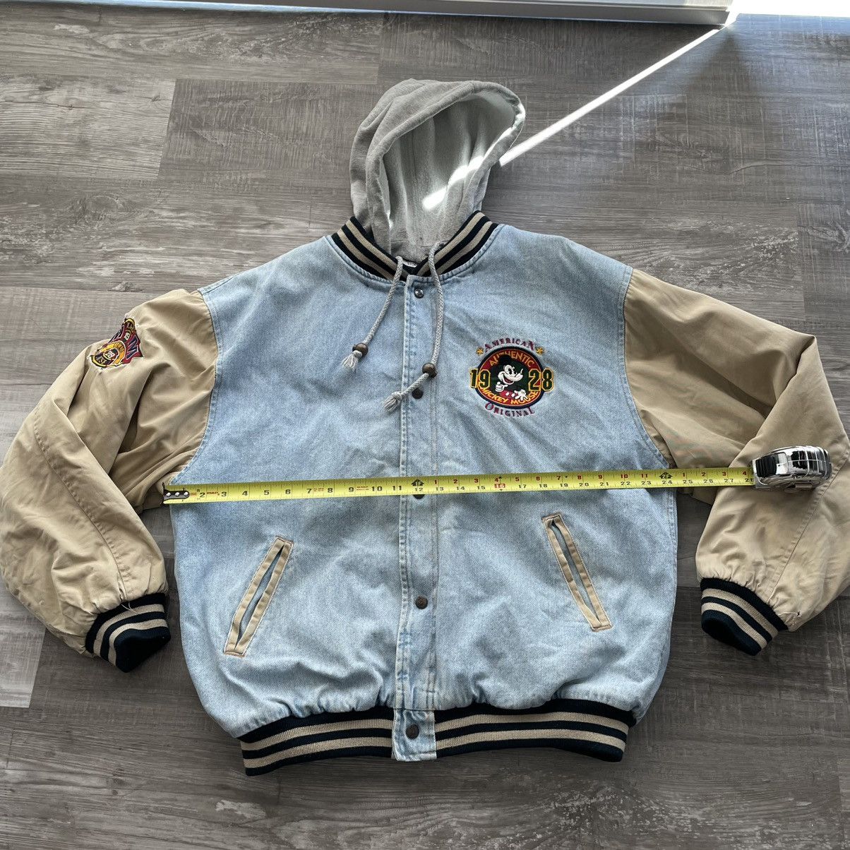 Mickey Inc 90s Disney Store Mickey Mouse Hooded Denim Bomber Jacket Size US XL / EU 56 / 4 - 9 Thumbnail