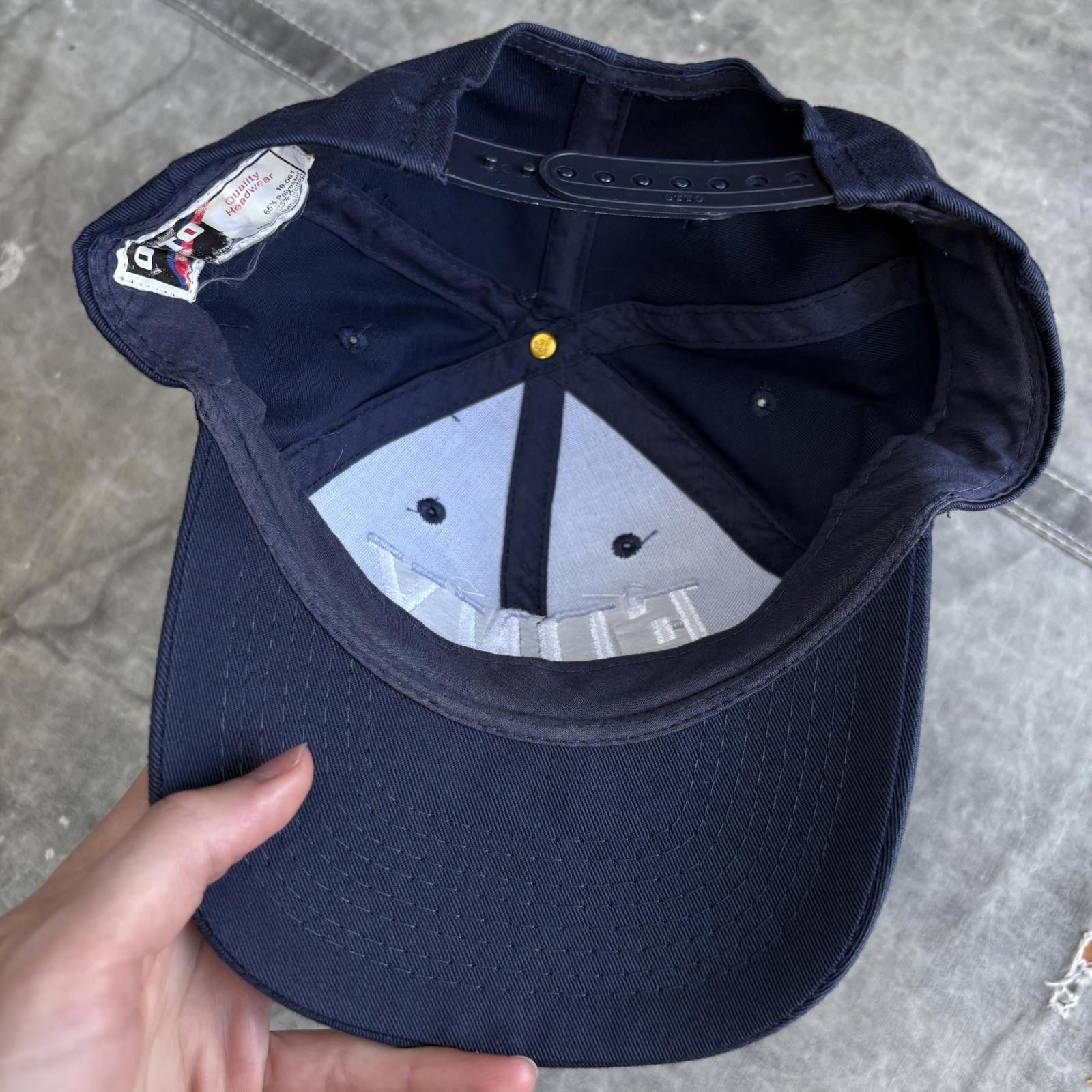 Vintage Vintage 90s Y2K FDNY Firefighter New York City SnapBack Hat Size ONE SIZE - 4 Thumbnail