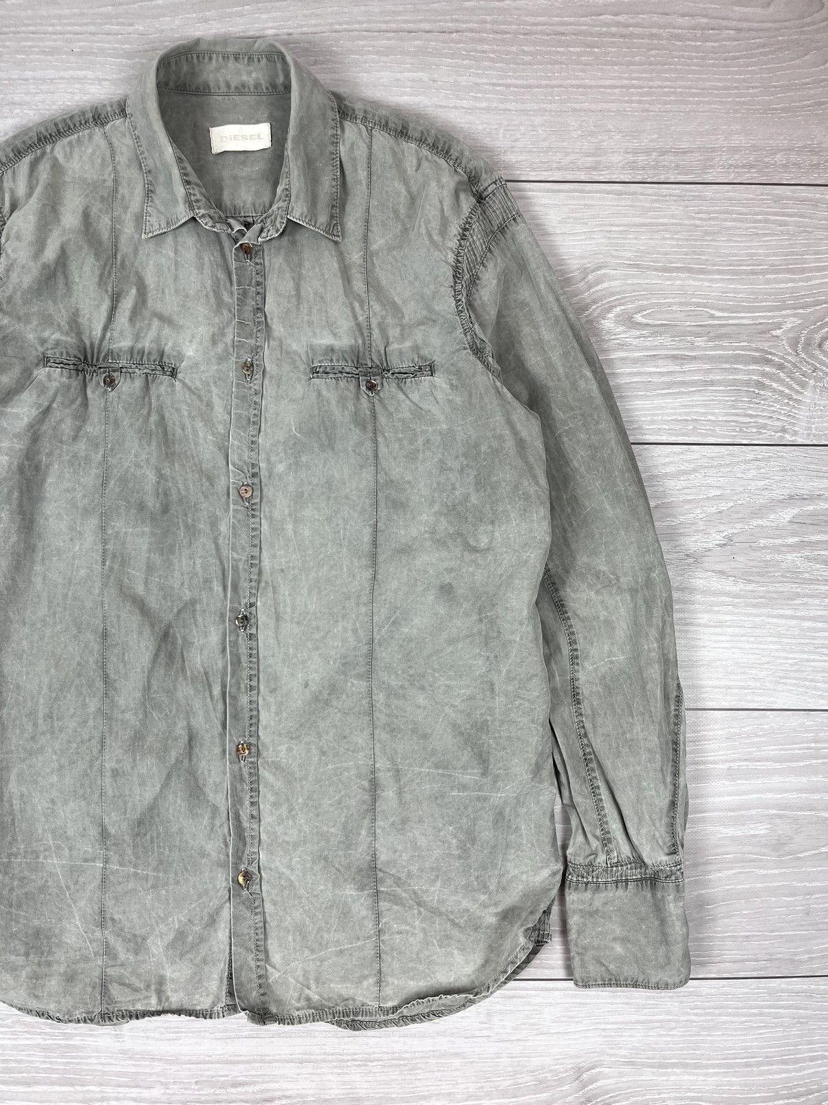 Diesel Diesel Vintage 00s Avante Garde Washed Dyed Button Shirt Size US L / EU 52-54 / 3 - 2 Thumbnail