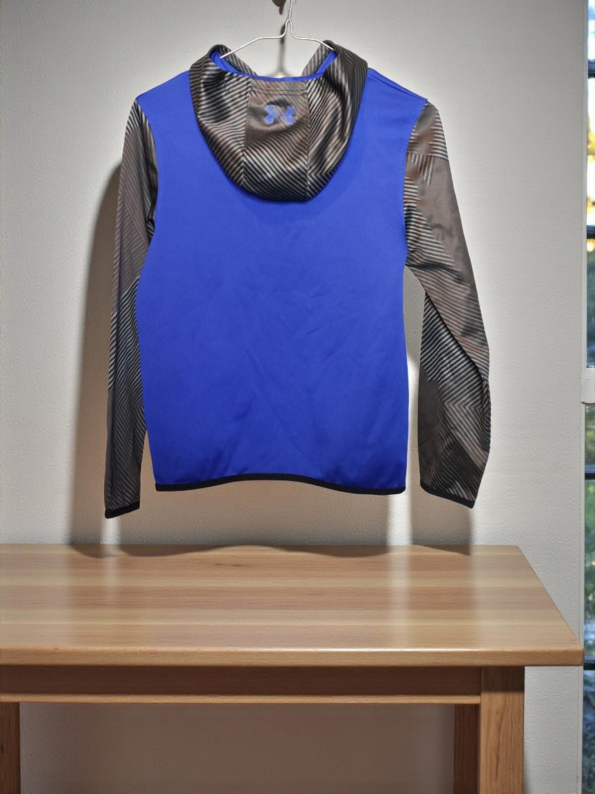 Under Armour Under Armour Boys' Large Blue and Black Hoodie Size US L / EU 52-54 / 3 - 5 Thumbnail