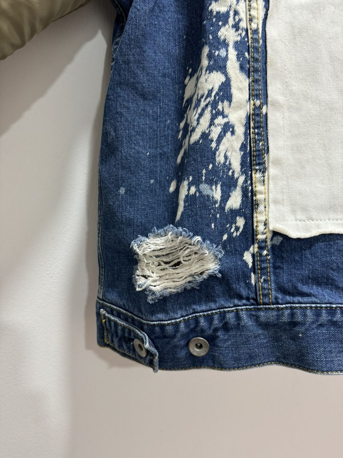 If Six Was Nine × Le Grande Bleu (L.G.B.) × Vintage LAGENDA MADE UNDERGOURD BLEACH OUT DISTRESSED CRAZY JACKET Size US L / EU 52-54 / 3 - 17 Thumbnail
