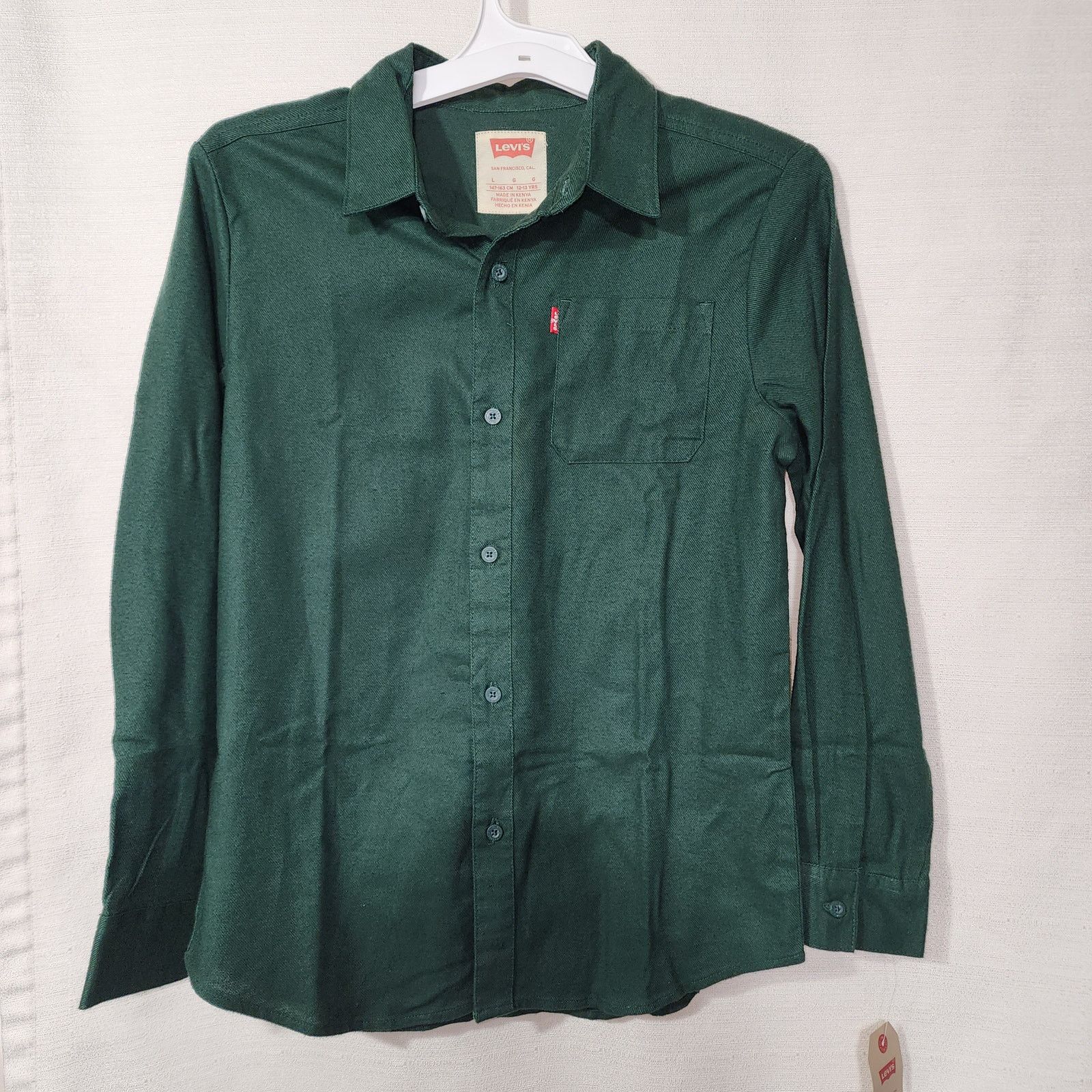 Levi's Levi's girls large long sleeve button down shirt 12-13 NWT Size L / US 10 / IT 46 - 4 Thumbnail