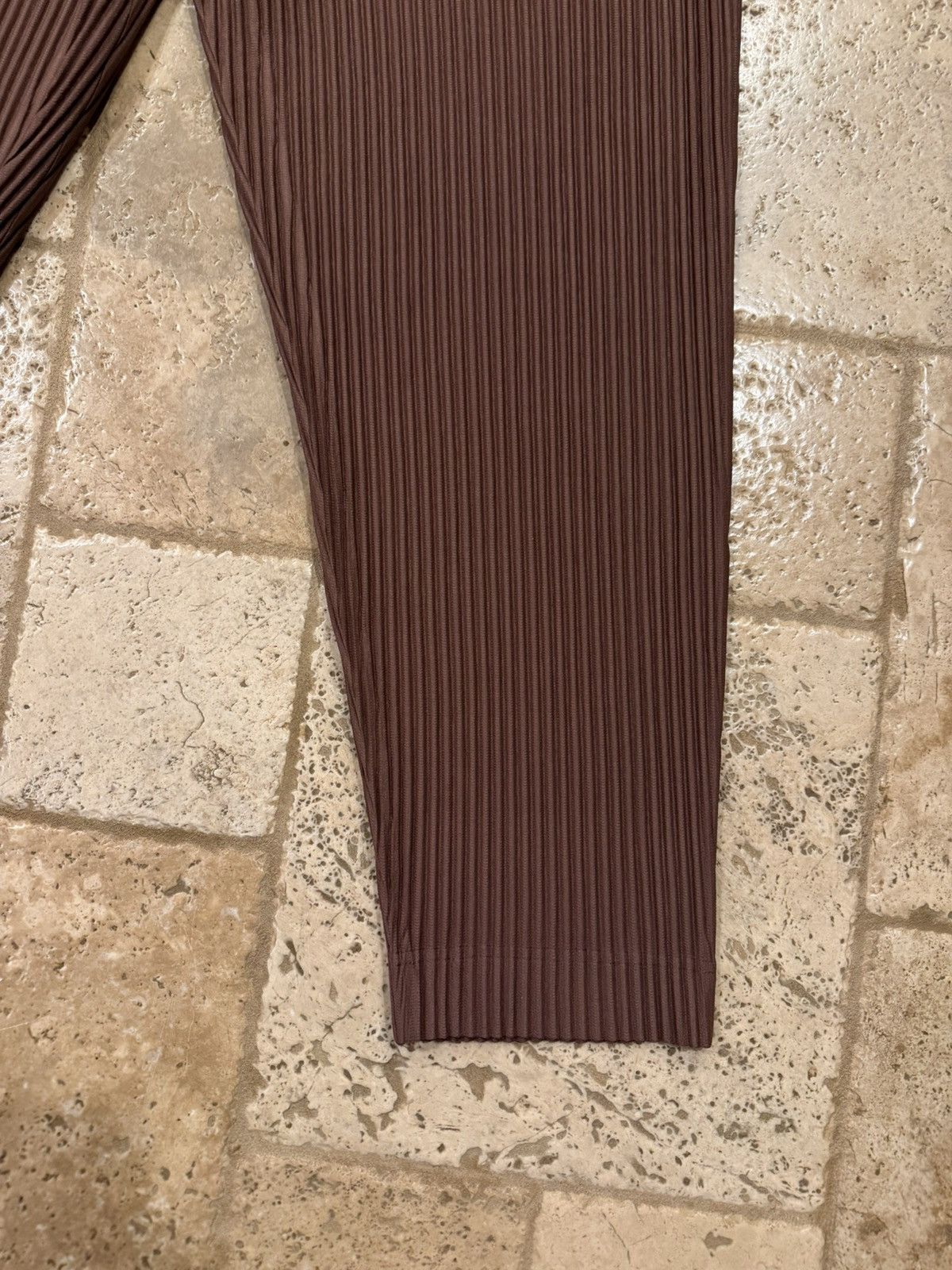 Homme Plisse Issey Miyake Homme Plisse Issey Miyake Pleated Brown Trouser Pants Size US 34 / EU 50 - 6 Thumbnail