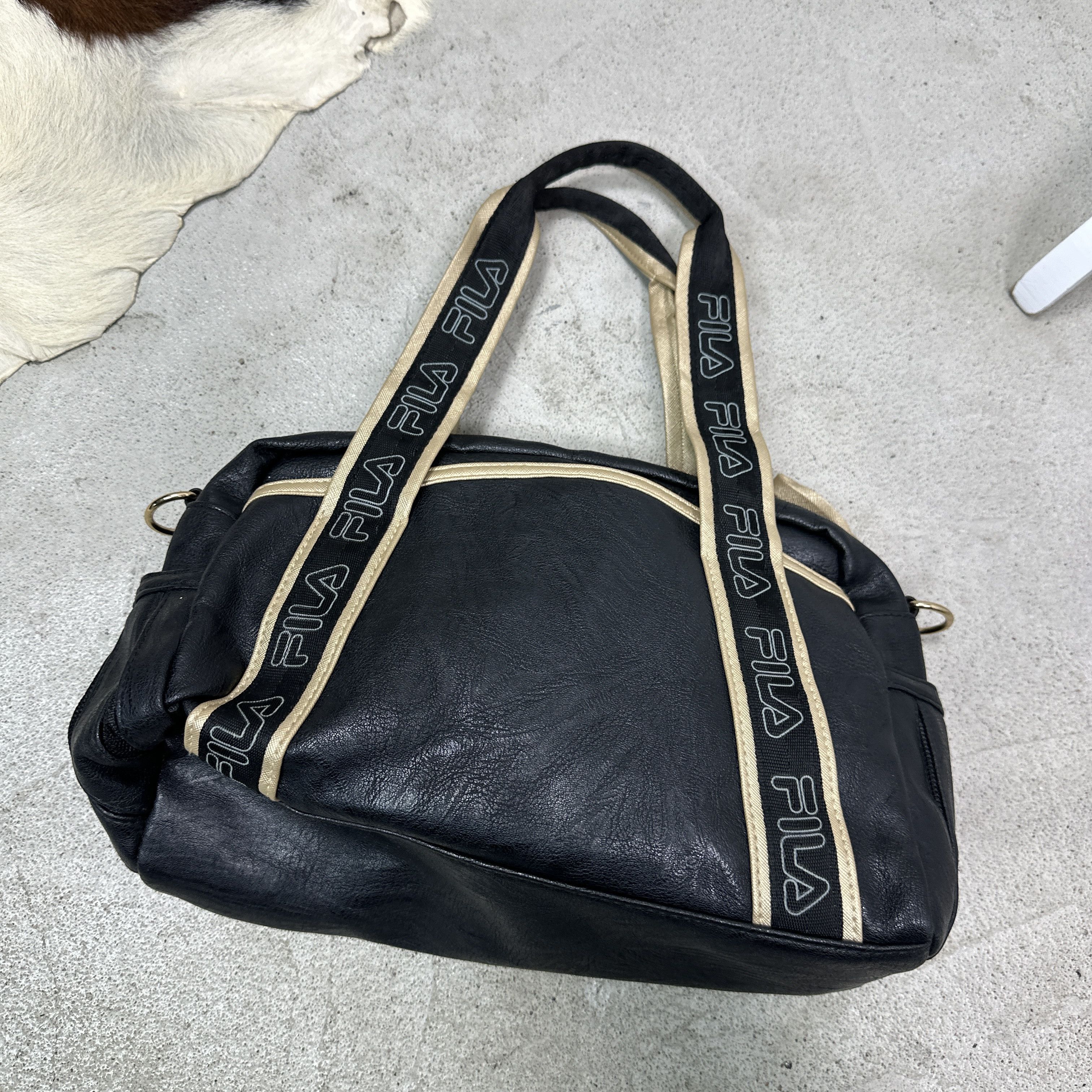 Fila Vintage Leather Fila Bowling Bag Made in Italy Y2K Size ONE SIZE - 4 Thumbnail