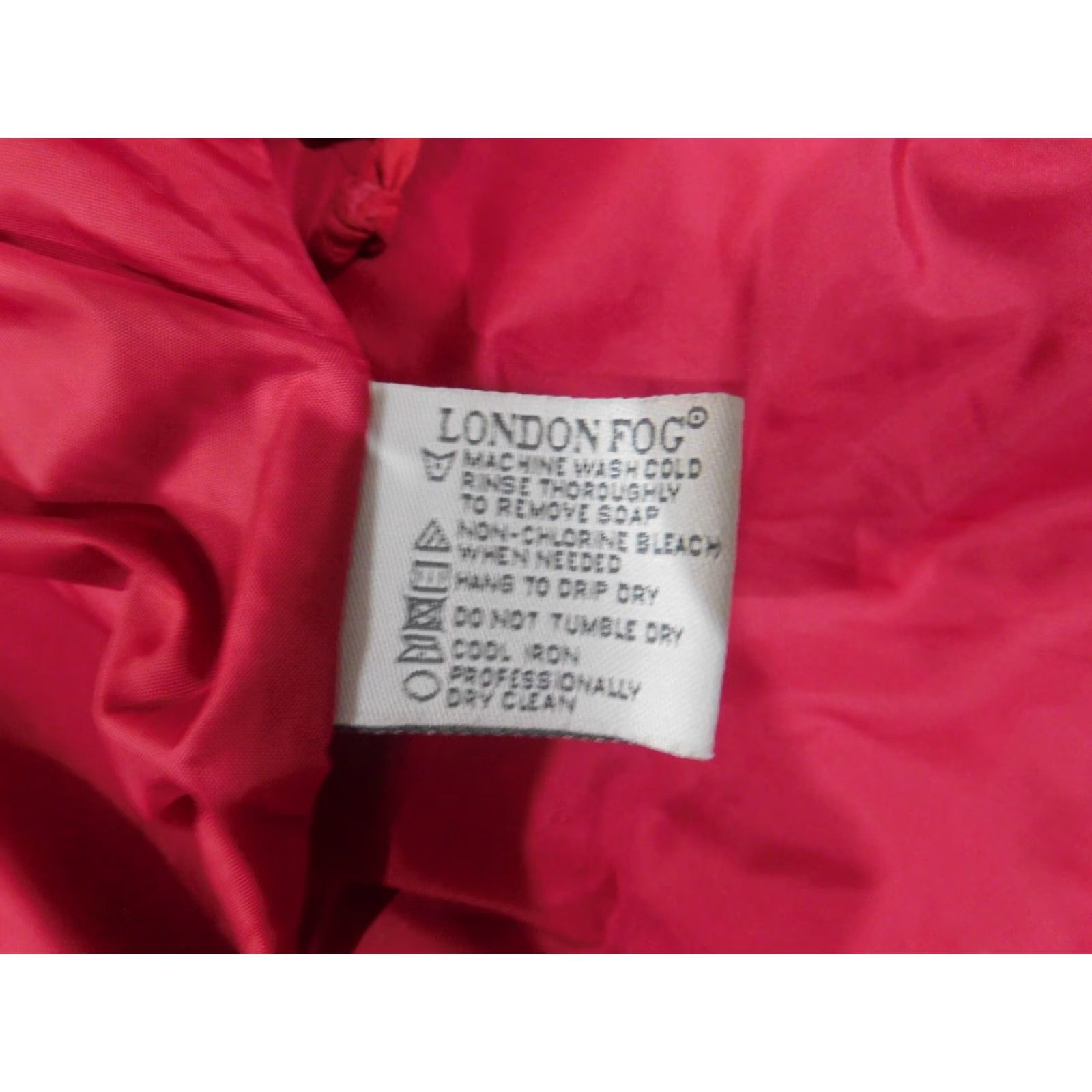 London Fog London Fog Jacket Womens S Red Hooded Zip Outdoors Lining Polyester Knit Mid-Length Regular Size Small Coat Outdoor Fall Winter Womens Size S / US 4 / IT 40 - 6 Thumbnail