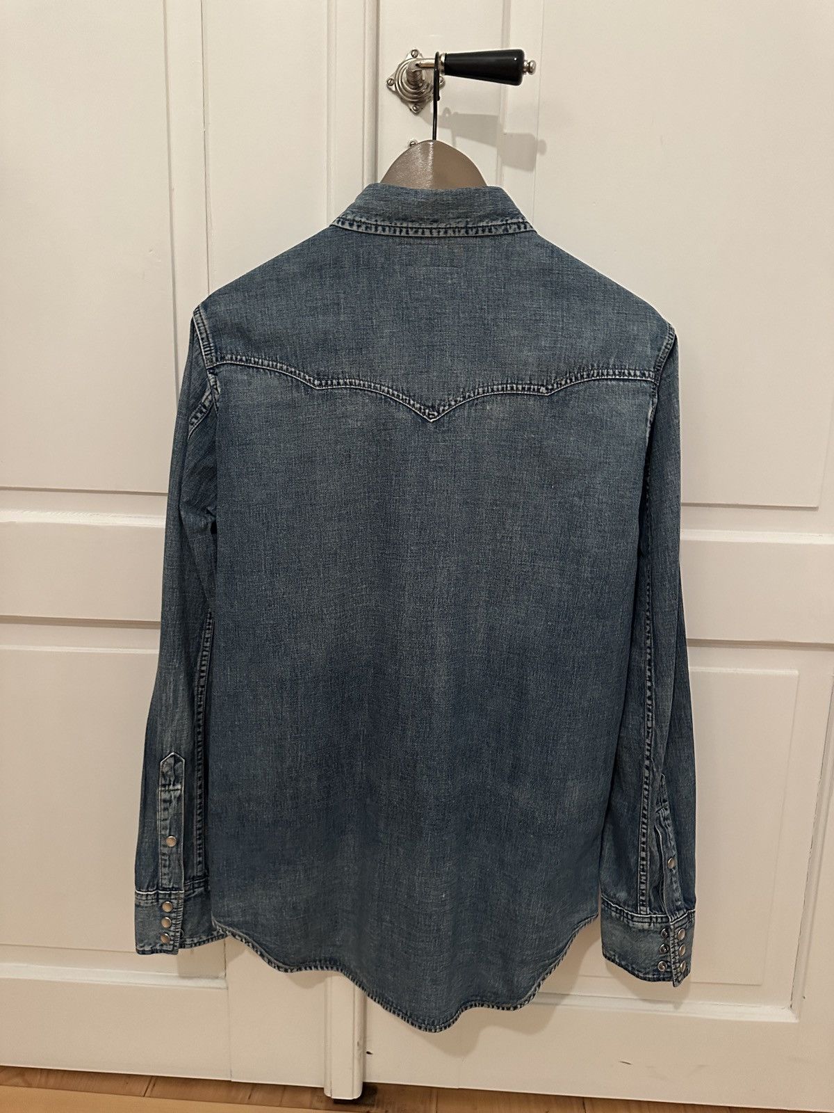 Saint Laurent Paris Saint Laurent Paris Denim Shirt Hedi Slimane era Size US M / EU 48-50 / 2 - 3 Thumbnail