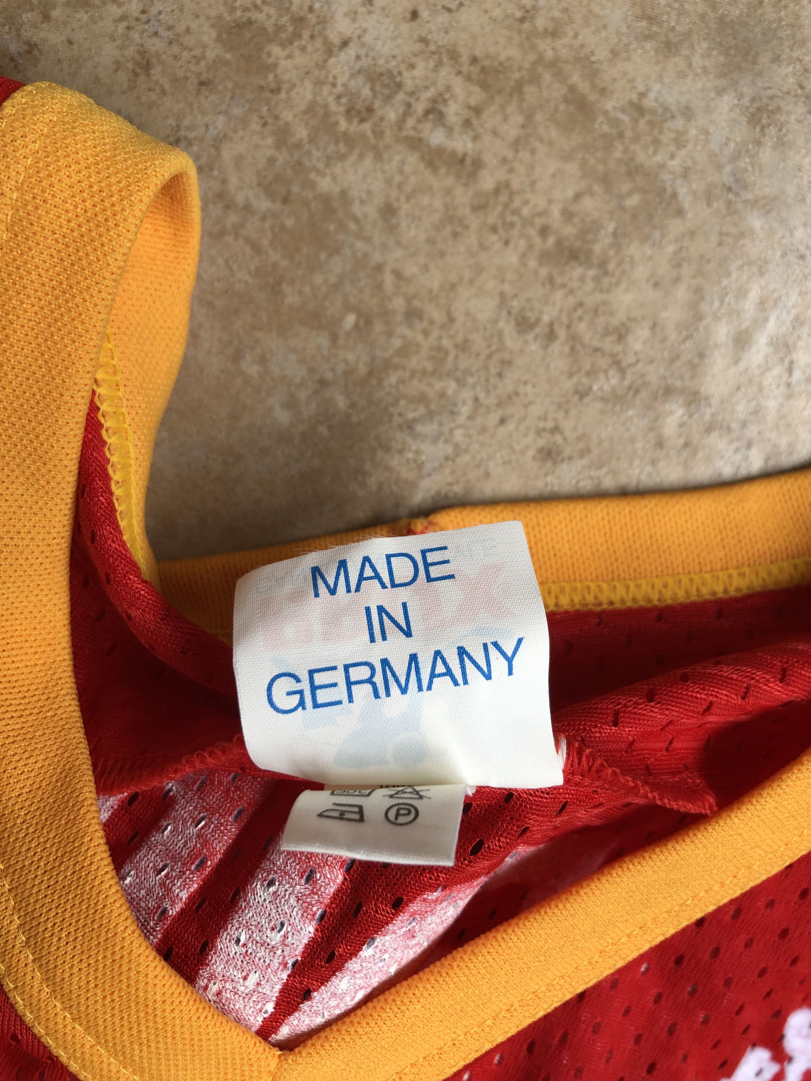 NHL Vintage DEG Düsseldorfer EG Brendel #12 T Ice Hockey Jersey Size US XL / EU 56 / 4 - 6 Thumbnail