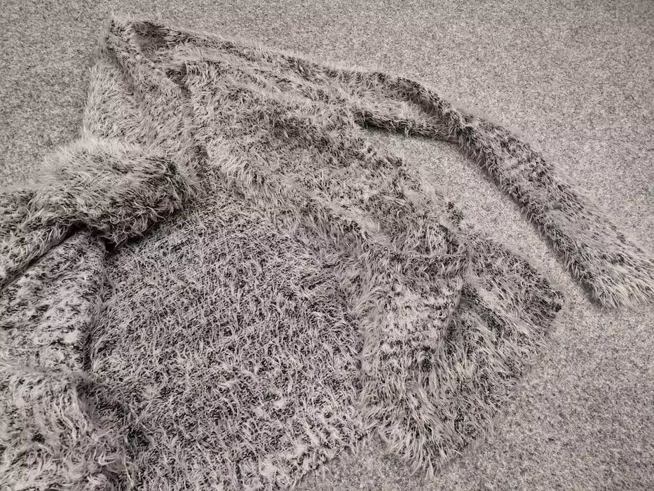 Japanese Brand Vintage Japanese Gray Mohair Style Fuzzy Cardigan Hype Y2K Size US S / EU 44-46 / 1 - 9 Thumbnail