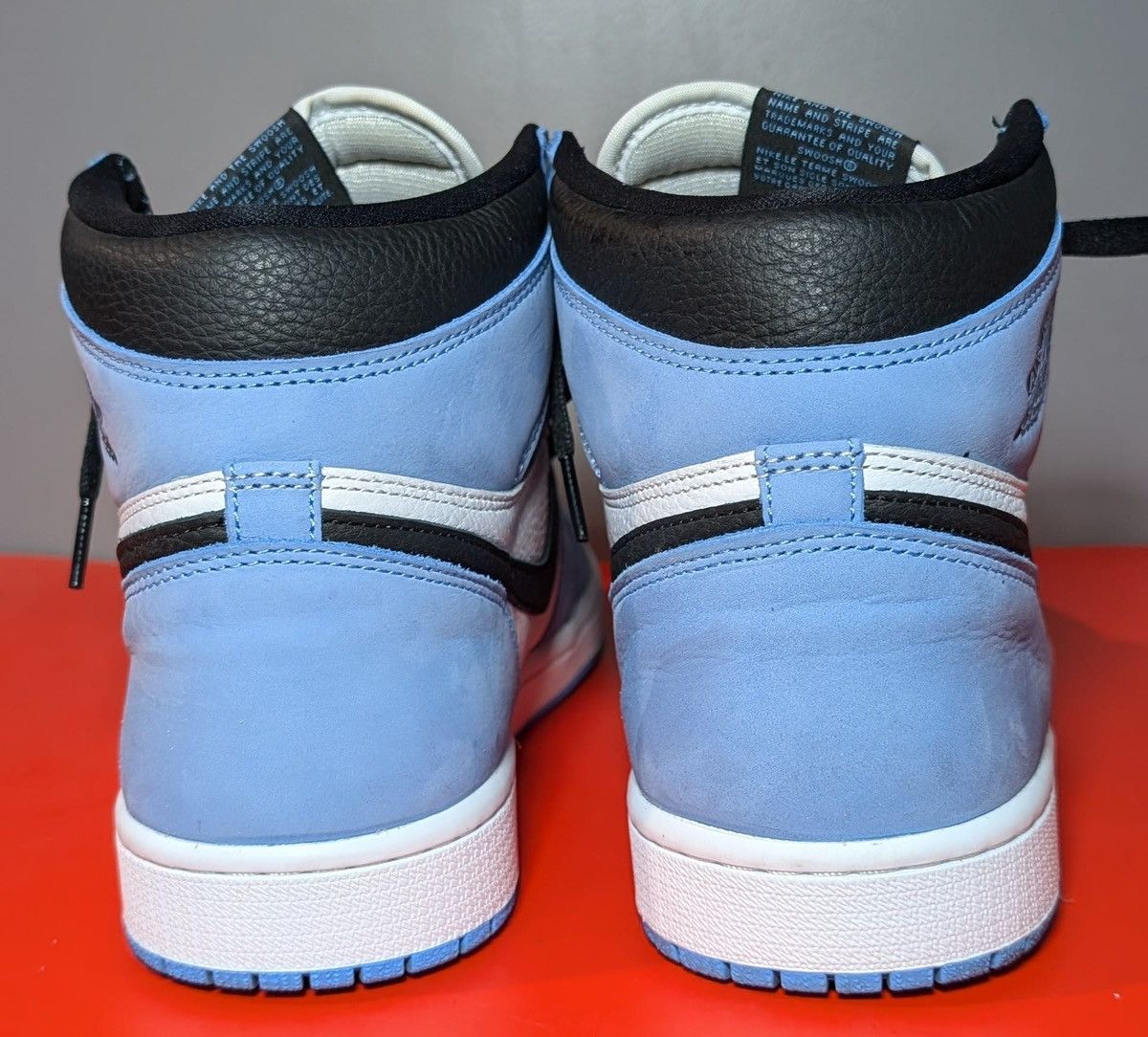 Jordan Brand Size 10.5 - Jordan 1 Retro OG High University Blue Size US 10.5 / EU 43-44 - 5 Thumbnail