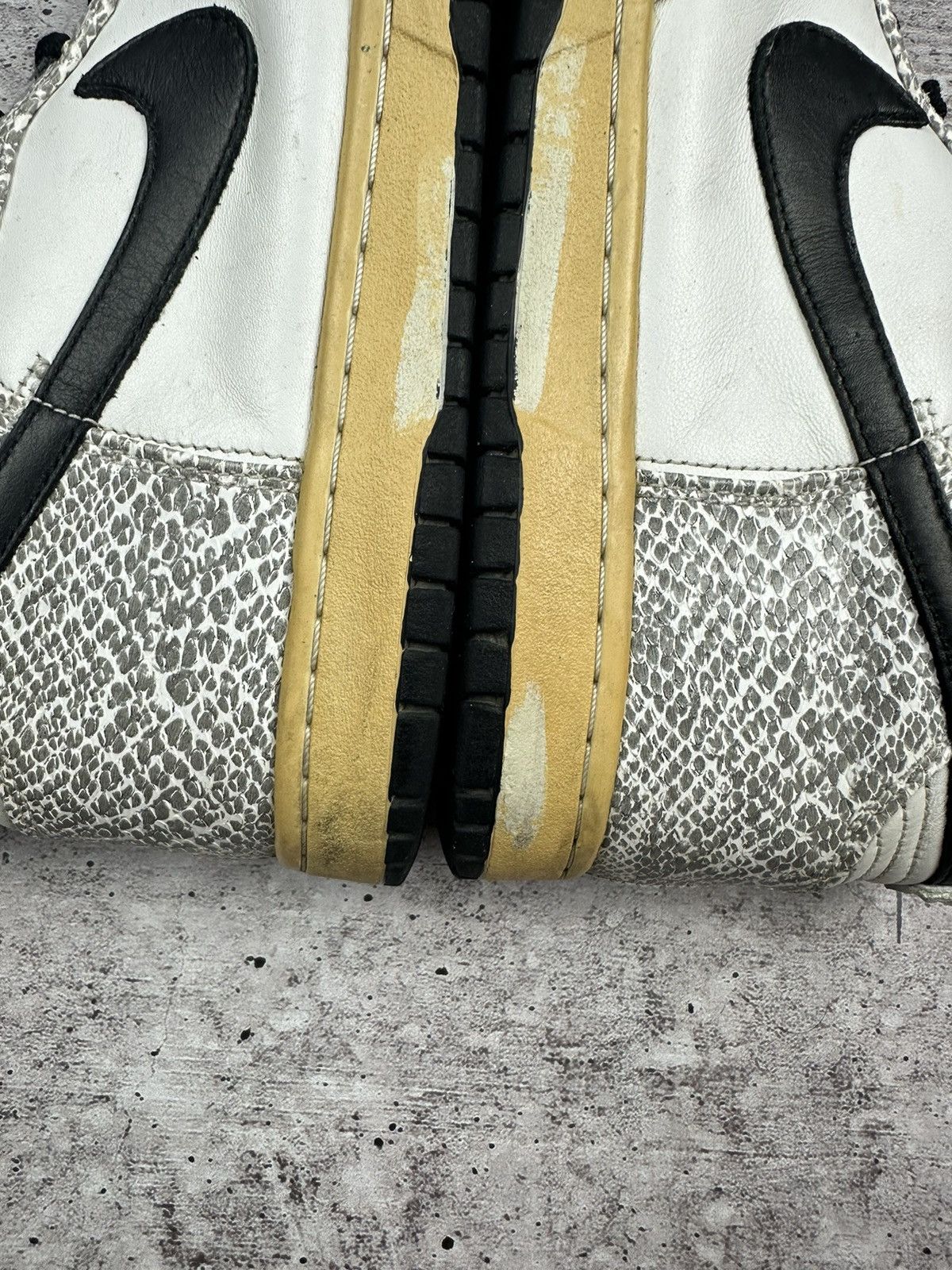 Nike Vintage Nike Dunk Premium Cocoa Snake Hi Top Sneakers Size US 9 / EU 42 - 10 Thumbnail