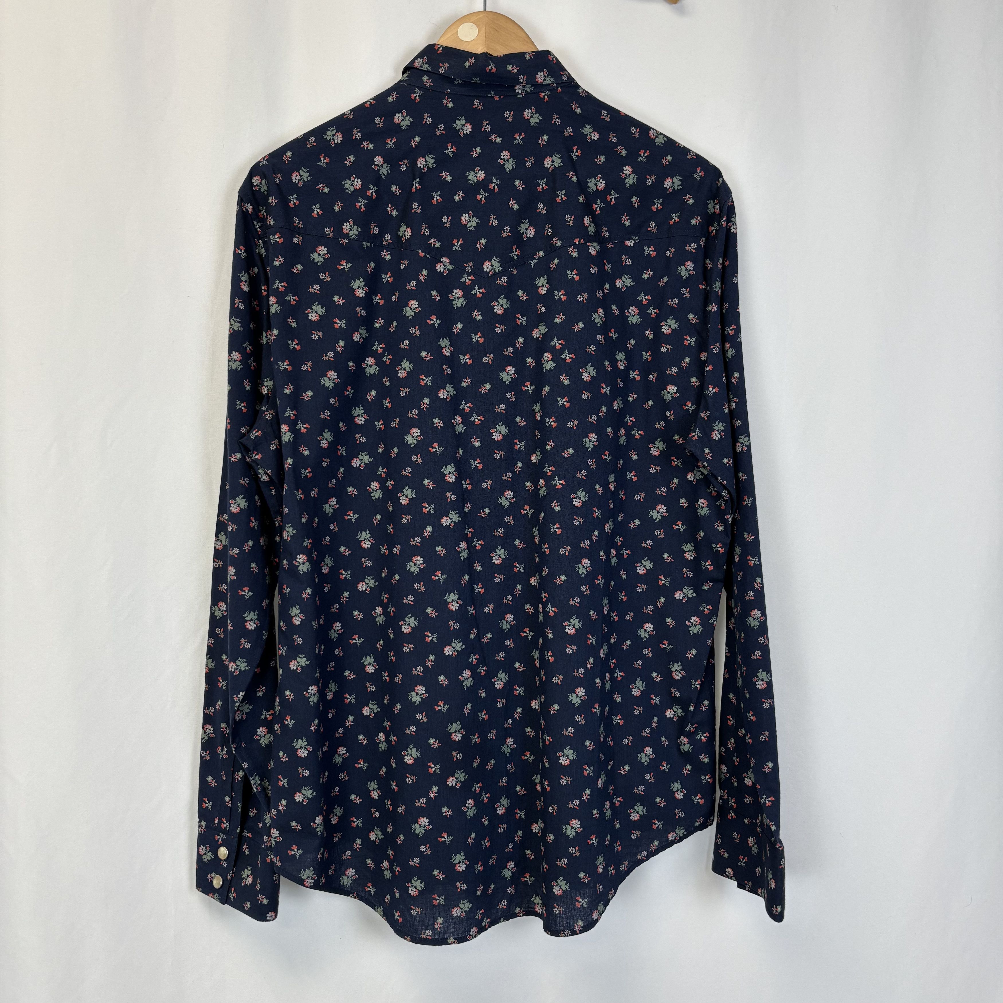 Saint Laurent Paris Saint Laurent Floral Shirt Size US L / EU 52-54 / 3 - 2 Thumbnail