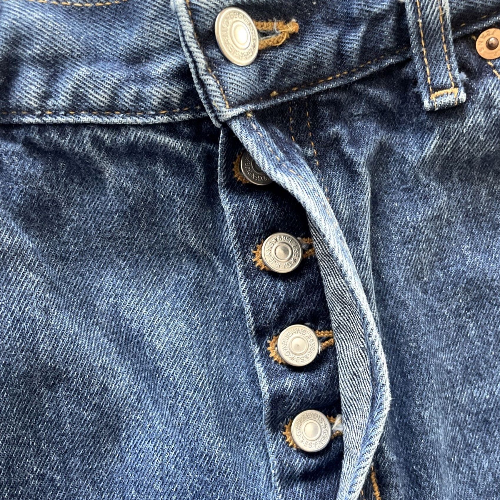 Gap VINTAGE Gap Relaxed Bootcut Jeans Womens 14 Reg 32x30 High Rise Button Fly Blue Denim 5-Pocket Womens Jeans Boys? Wait. Size 36" / US 14 / IT 50 - 4 Thumbnail