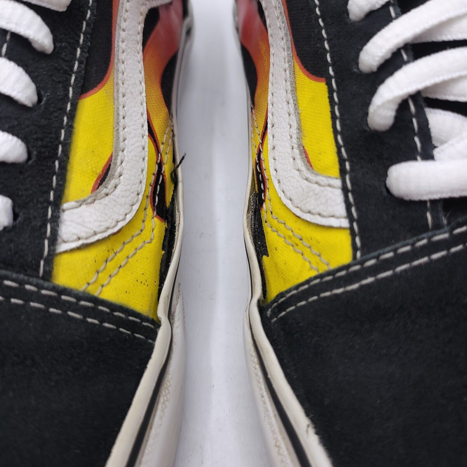 Vans Vans Off the Wall Old Skool Shoe Womens Size 5 500714 Size US 5 / IT 35 - 3 Thumbnail