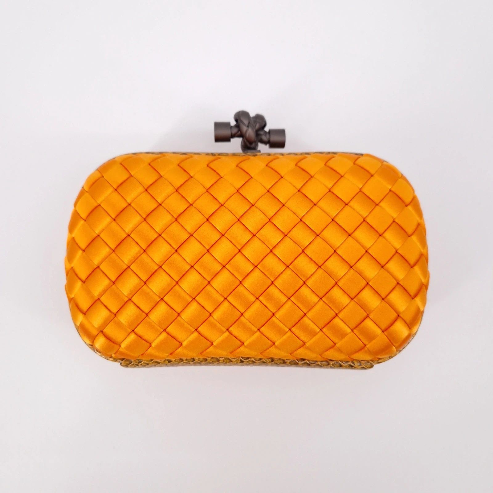 Bottega Veneta BV Satin Intrecciato Impero Ayers Knot Clutch Size ONE SIZE - 3 Thumbnail