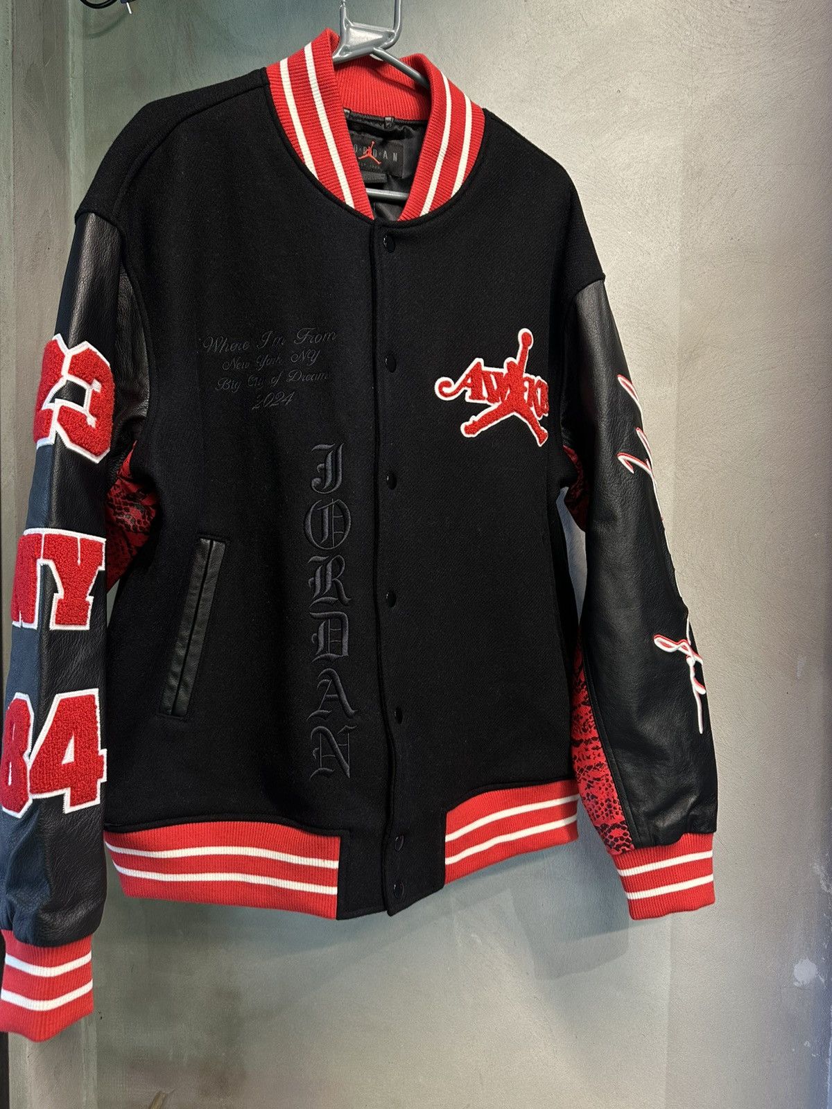 Jordan Brand × Travis Scott Cactus Jack x Jordan Varsity Jacket
