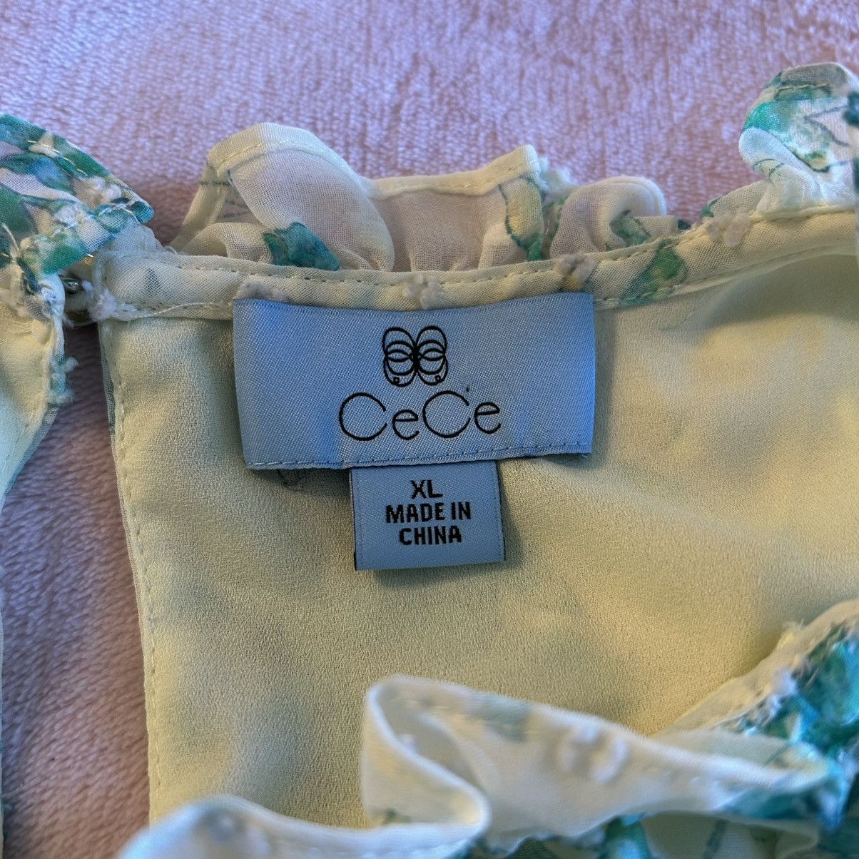 Other CeCe light yellow floral print short sleeve blouse XL Size XL / US 12-14 / IT 48-50 - 7 Thumbnail