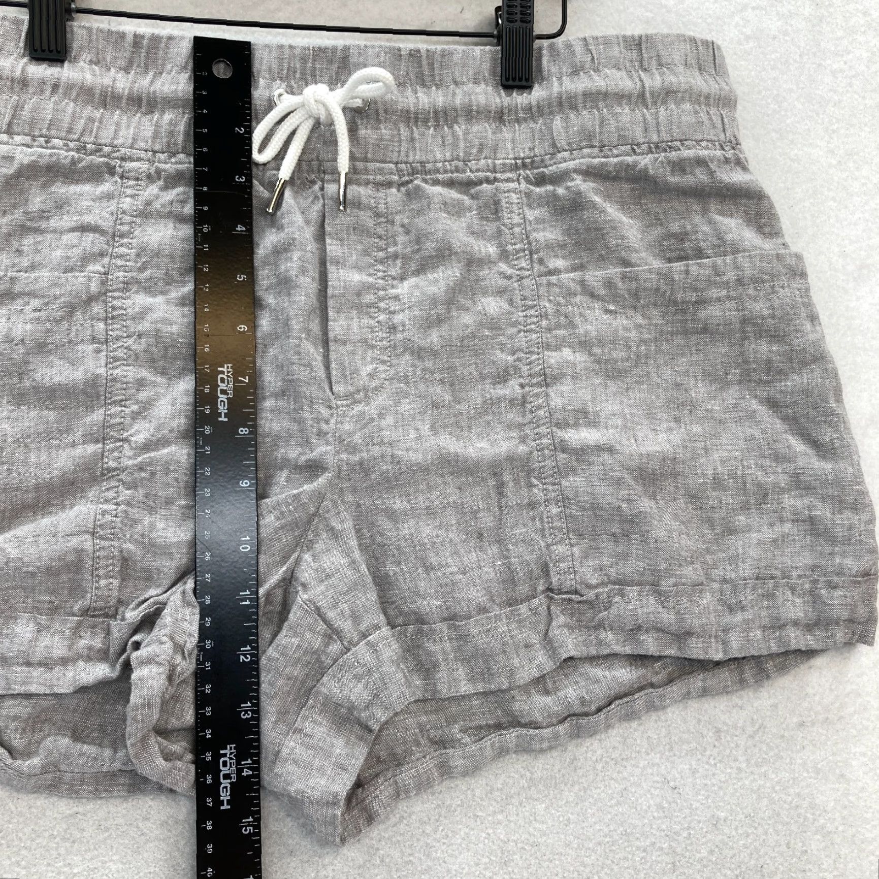 Athleta Athleta Cabo Linen 4" Short Women's 14 Gray Lightweight Drawstring Beach Preppy Linen Chino Shorts Mens? No, Women. Size 36" / US 14 / IT 50 - 7 Thumbnail