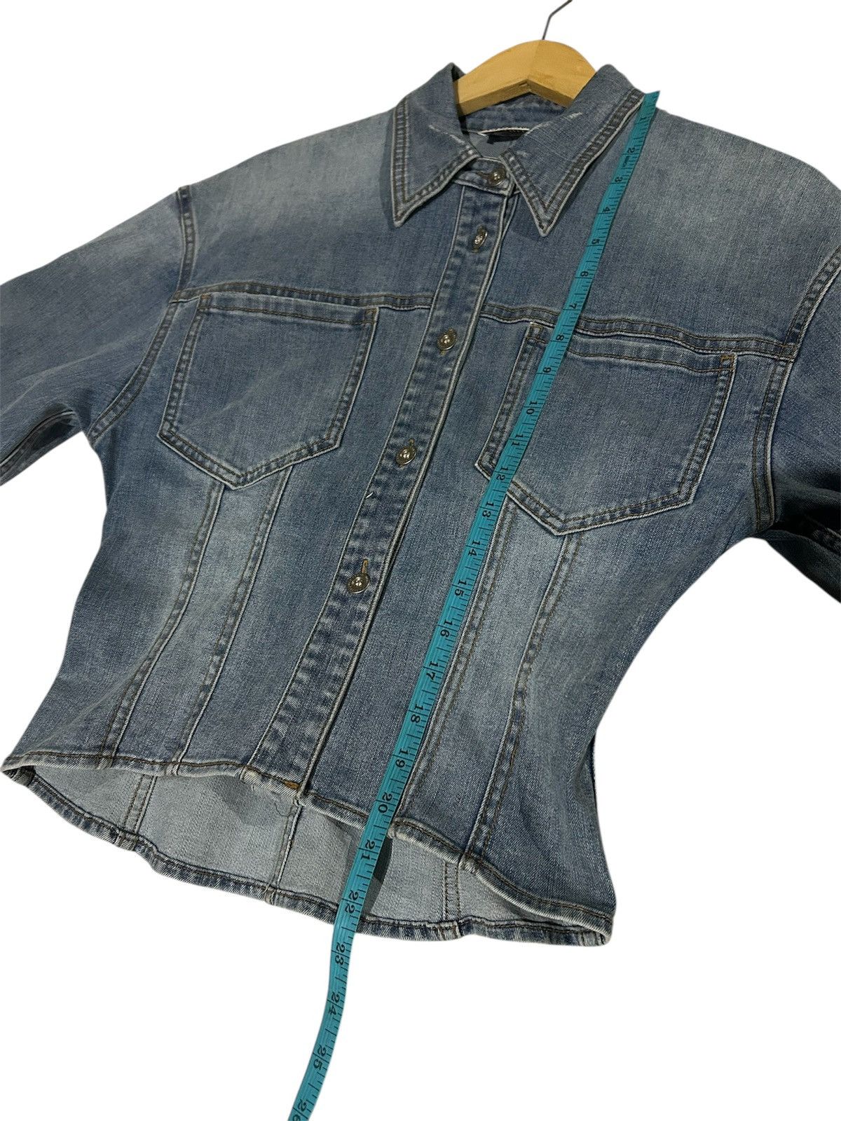 Marithe + Francois Girbaud Marithe Francois Girbaud Vintage Washed Denim Shirt Size M / US 6-8 / IT 42-44 - 10 Thumbnail