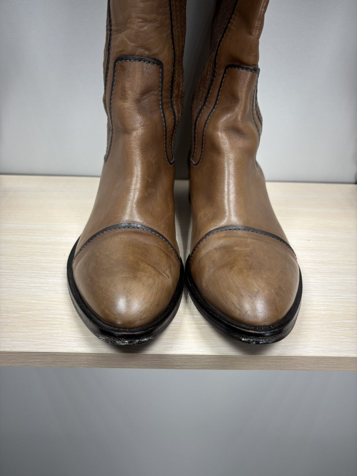 Hugo Boss Womens leather boots Hugo Boss Size 39 1/2 Color Brown Size US 9.5 / IT 39.5 - 8 Thumbnail